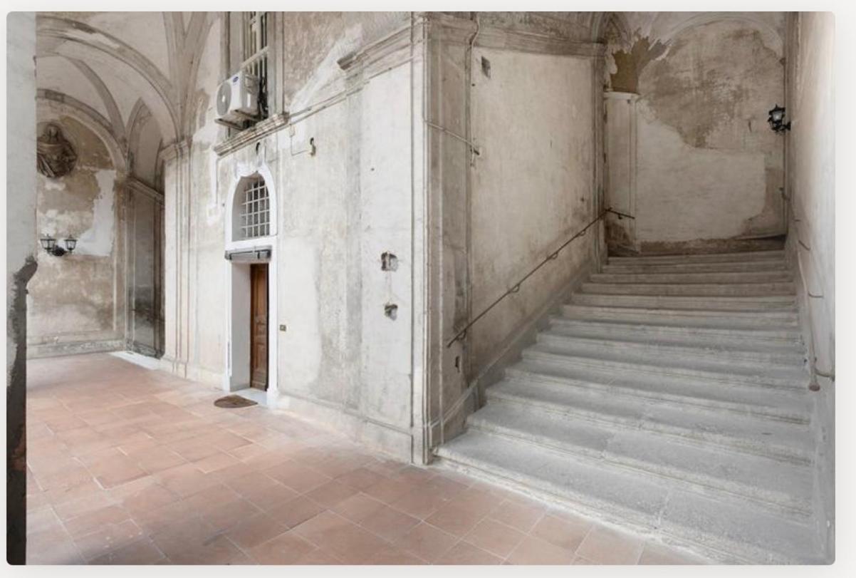HOLIDAY HOME TARSIA Vicino PIAZZA DANTE - TOLEDO