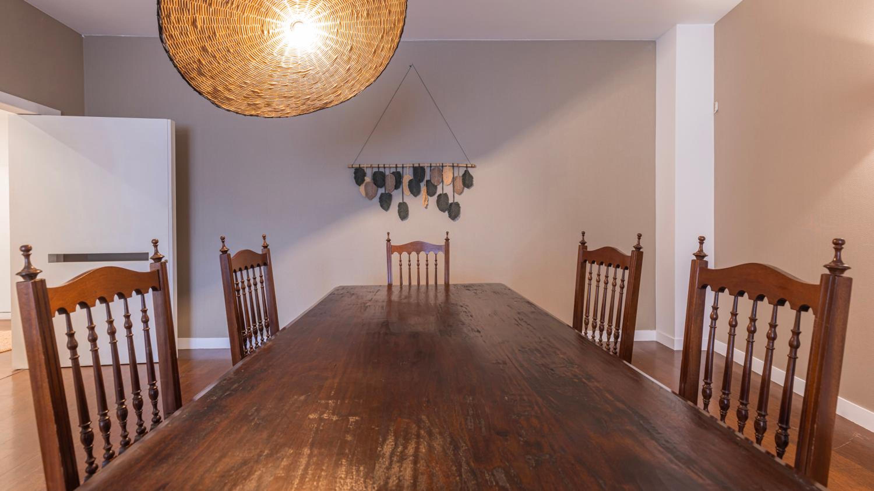 Classy 3BDR Property by LovelyStay