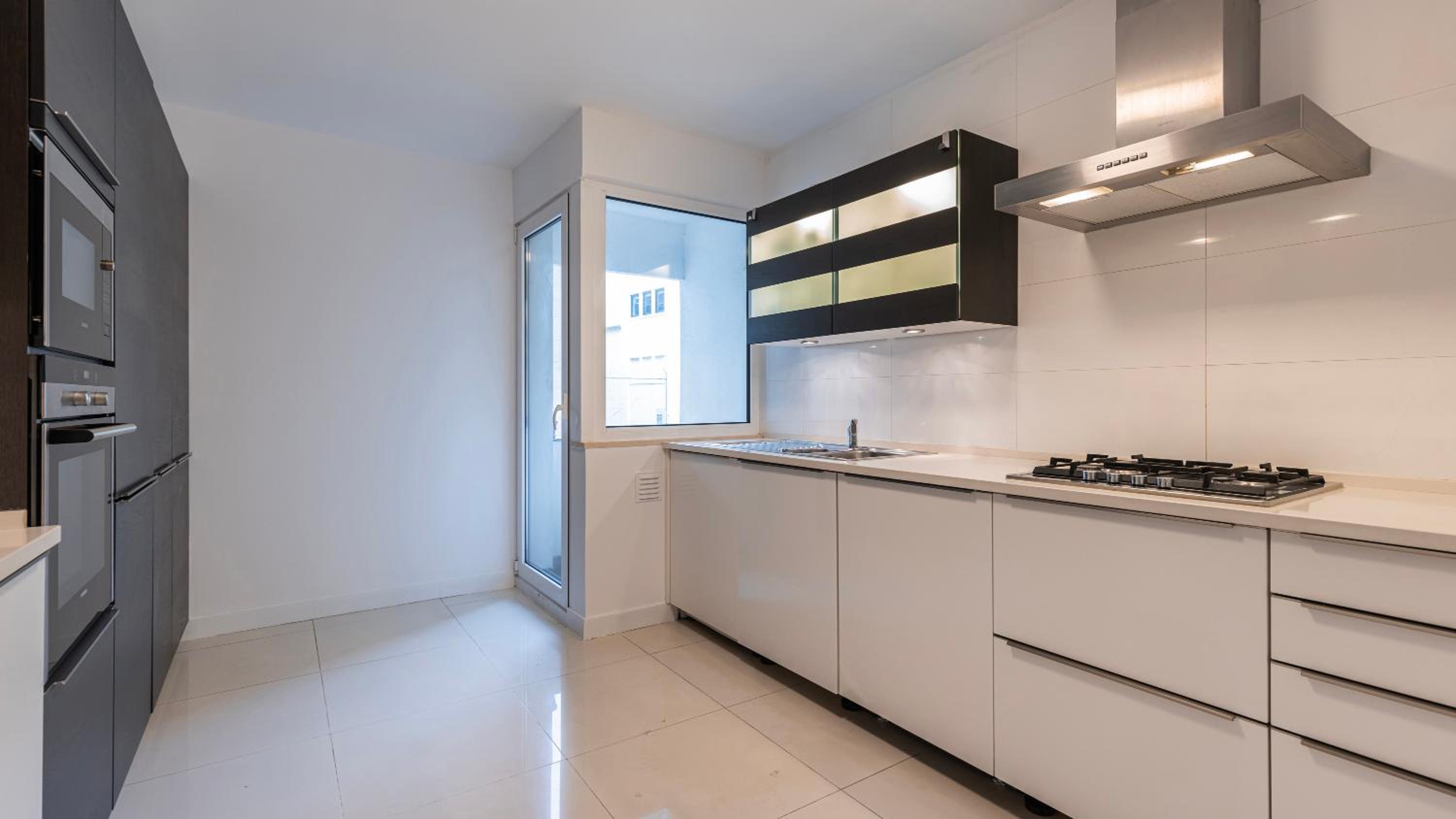 Classy 3BDR Property by LovelyStay