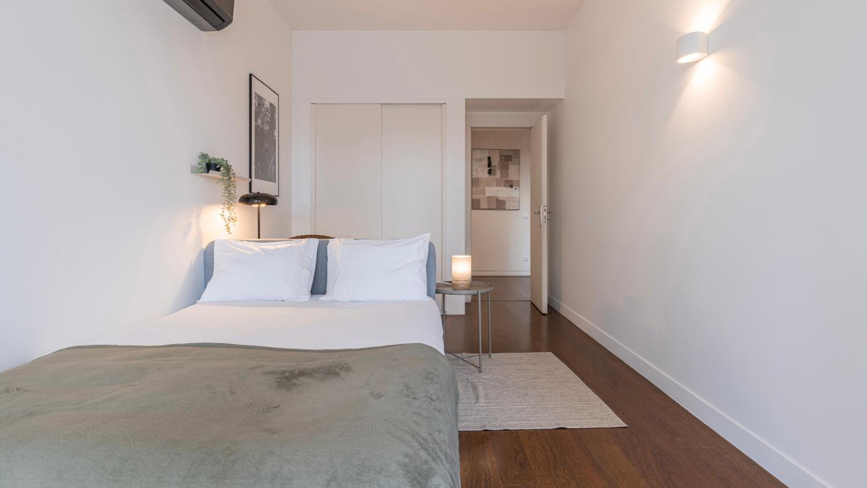 Classy 3BDR Property by LovelyStay