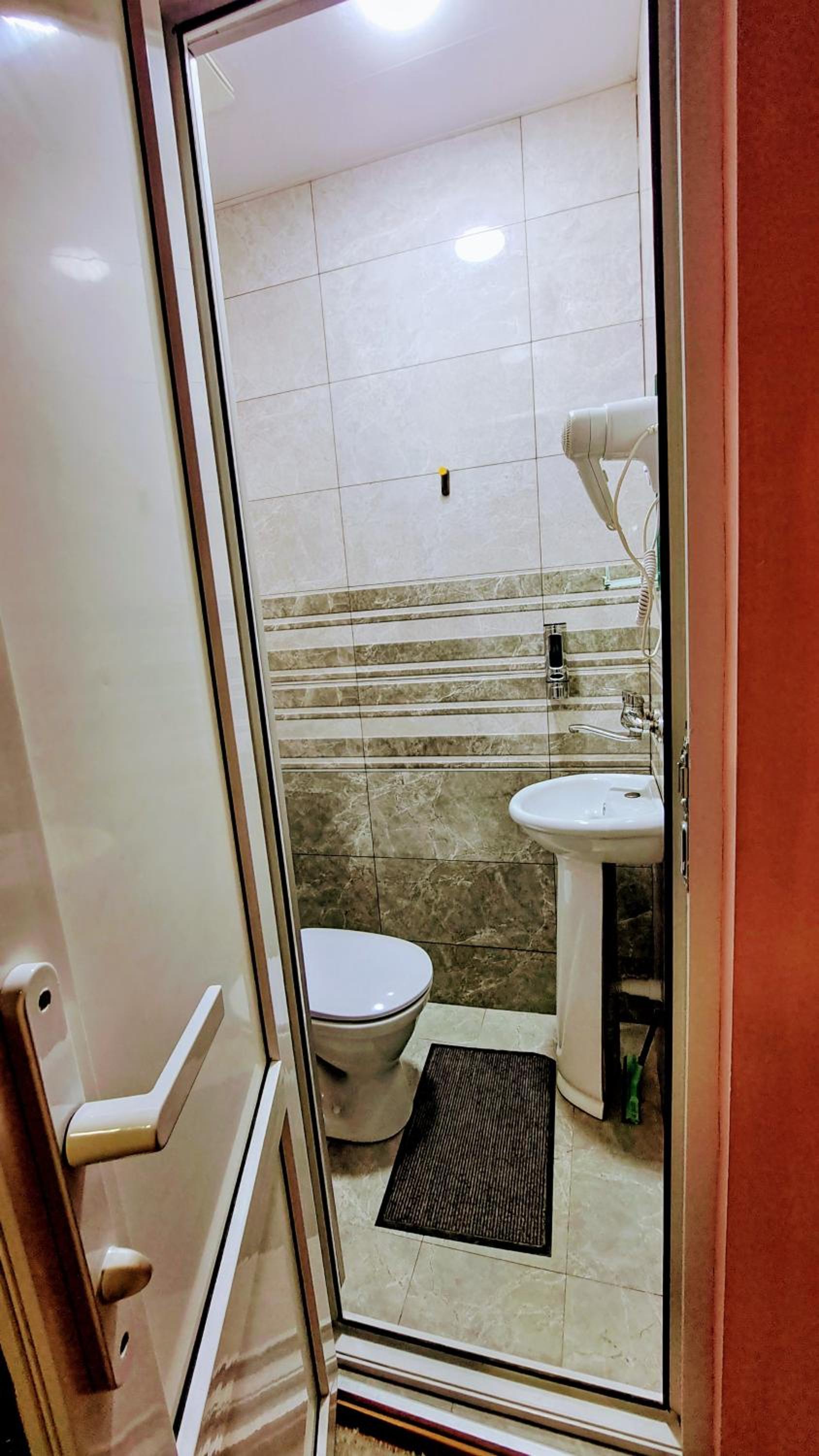 Beautiful Apartment in old Tbilisi view 4