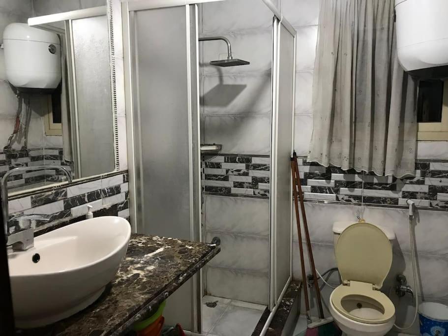 Lovely 3-bedroom rental unit.cozy and friendly