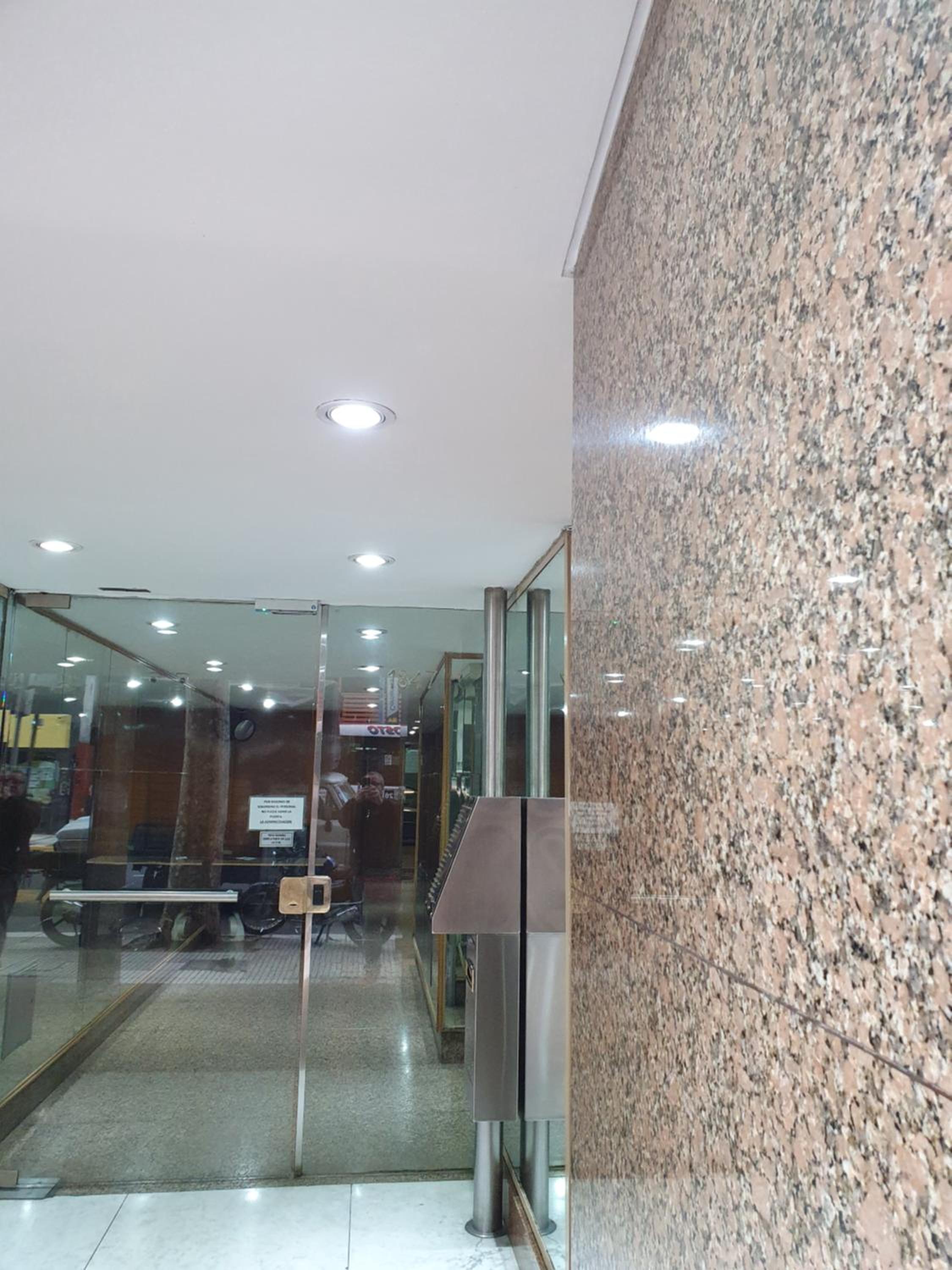 Corrientes y Callao Apartamento piso 16 Obelisco 2 ambientes