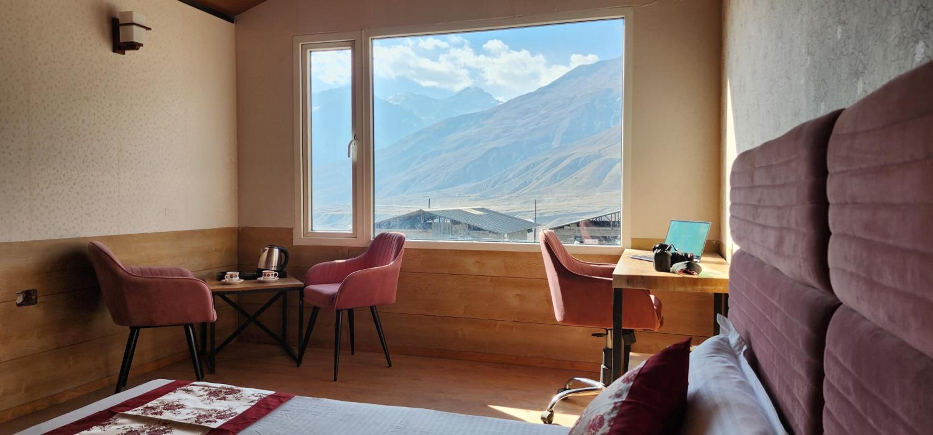 Spiti Villa Himalayan Brothers