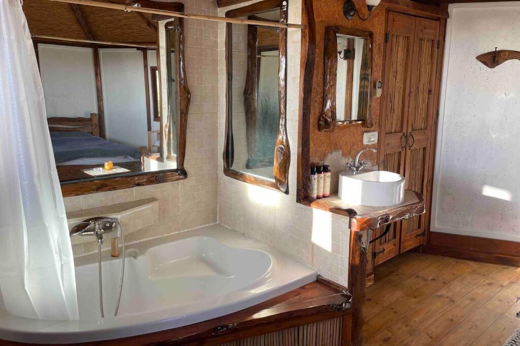 Best View Romantic Cabin In Eco Village Klil view 5