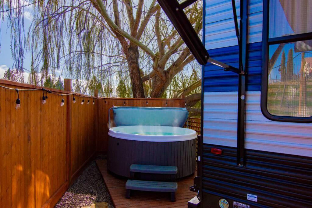 Paschal Winery - Water's Edge - Property Image 1