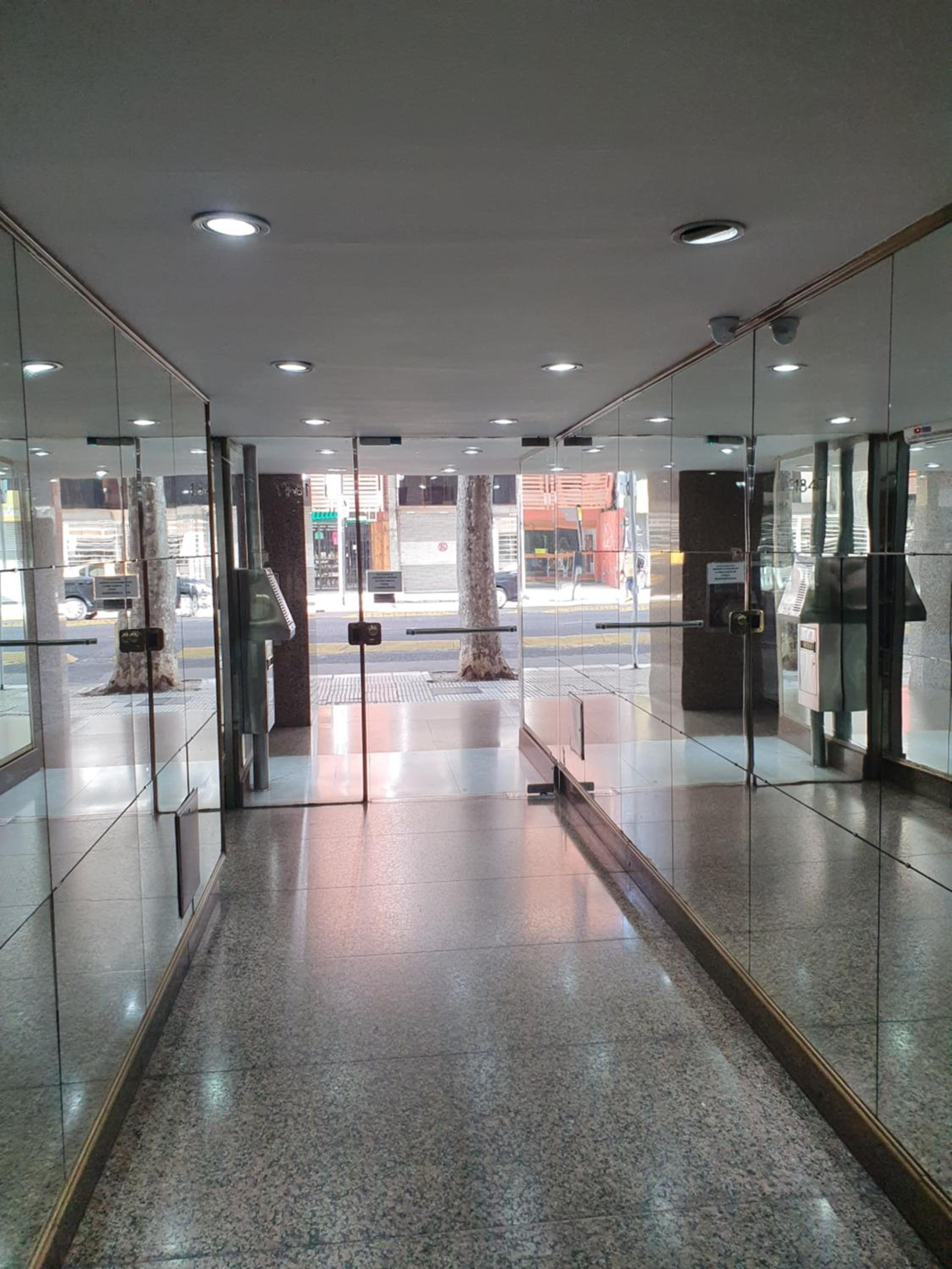 Corrientes y Callao Apartamento piso 16 Obelisco 2 ambientes