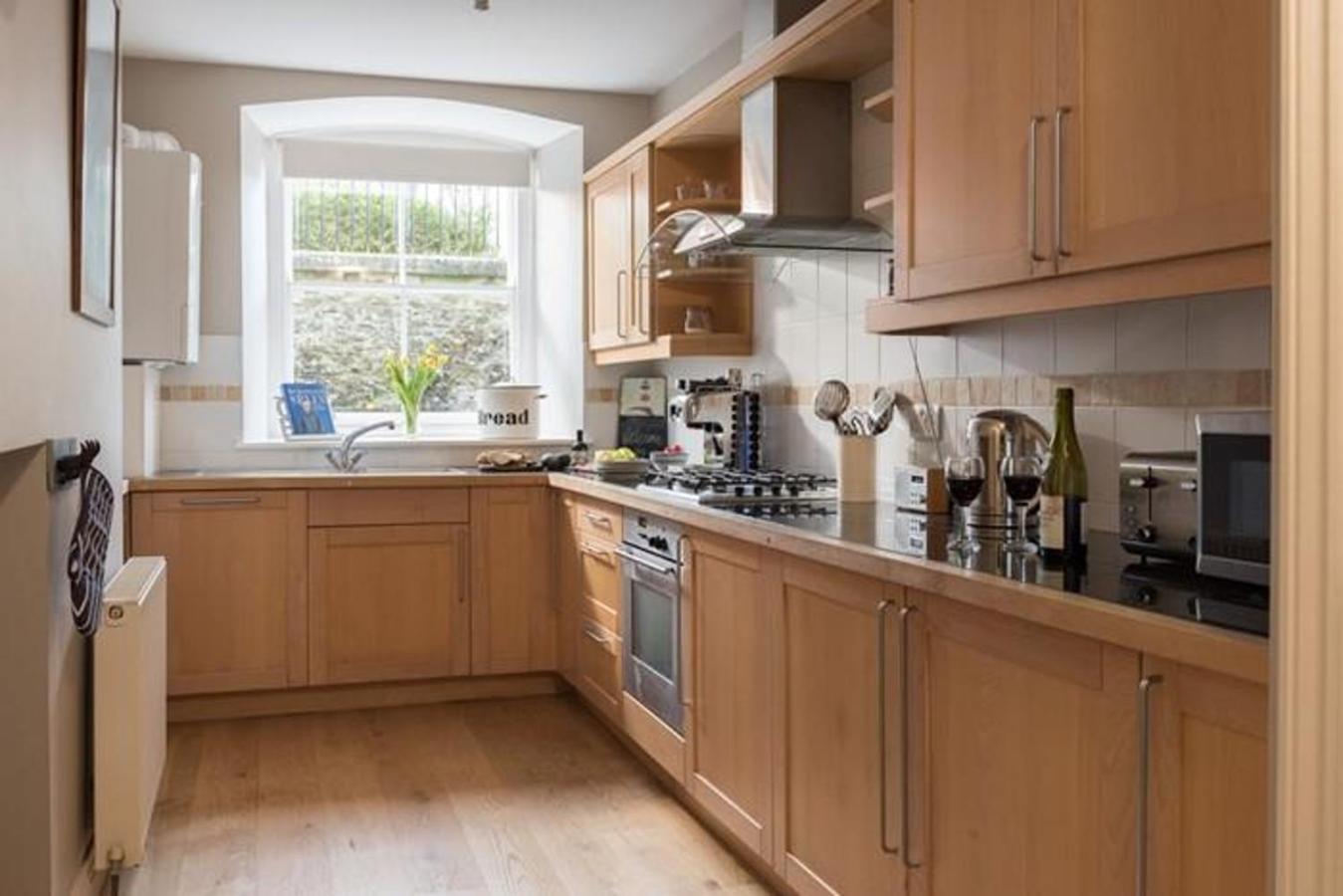 Stone's Throw - 2 Bed Apartment Centre of Falmouth