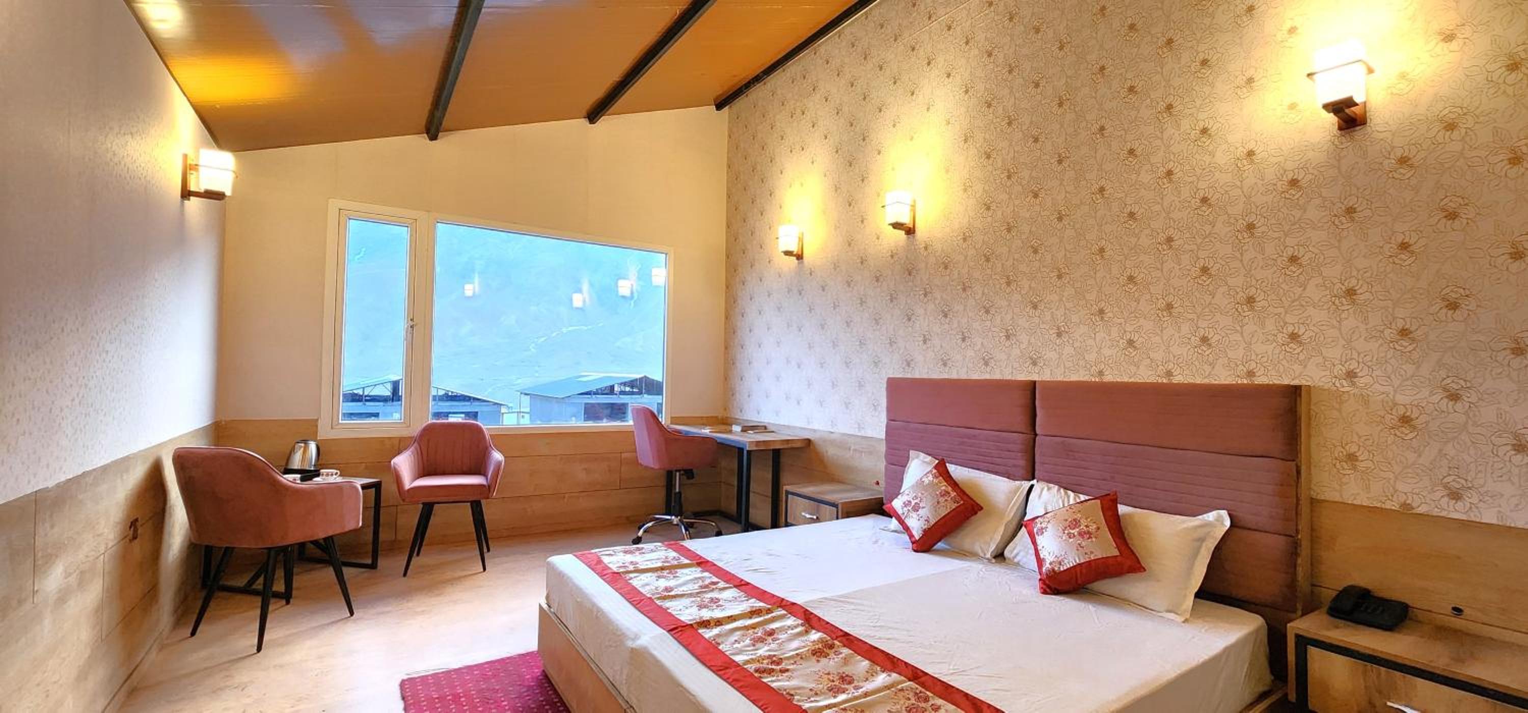 Spiti Villa Himalayan Brothers