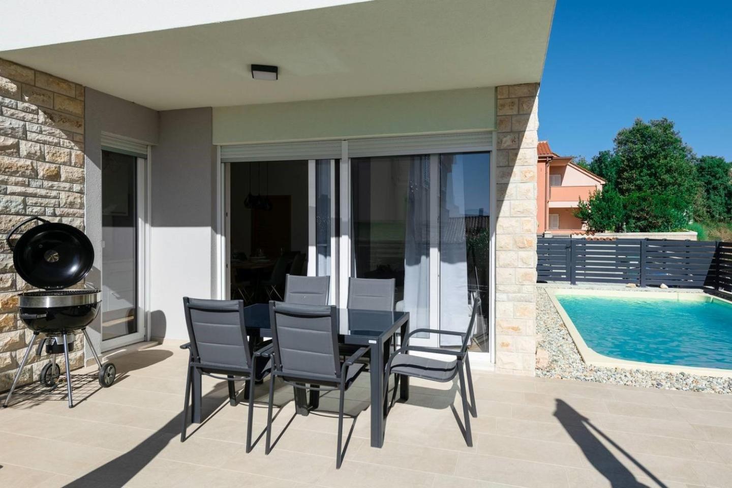 Villa Valencan 3 view 2