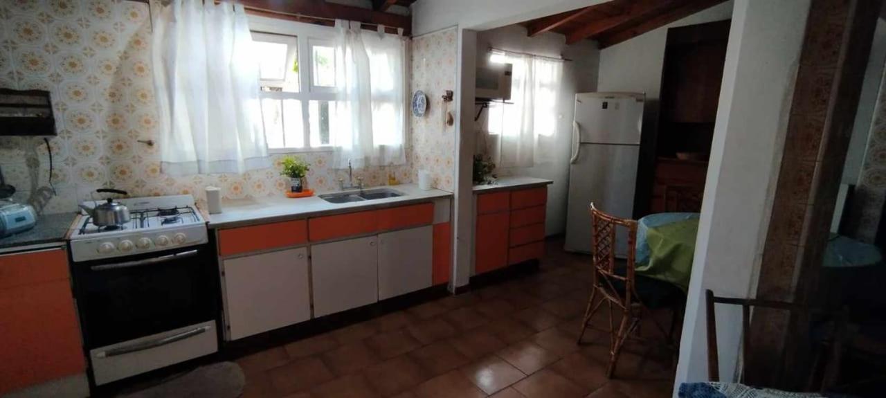 Casa, quincho, garage y parque.apta 10 personas