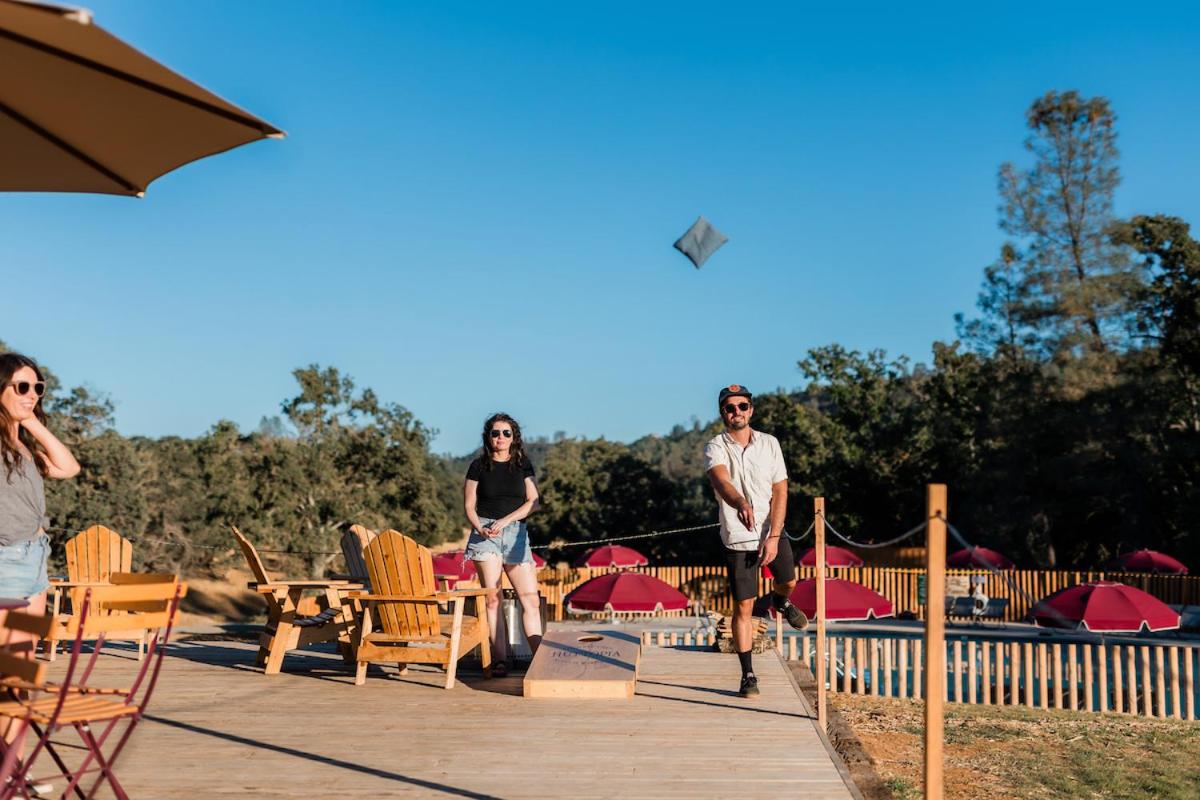 Huttopia Wine Country - Northern California view 5