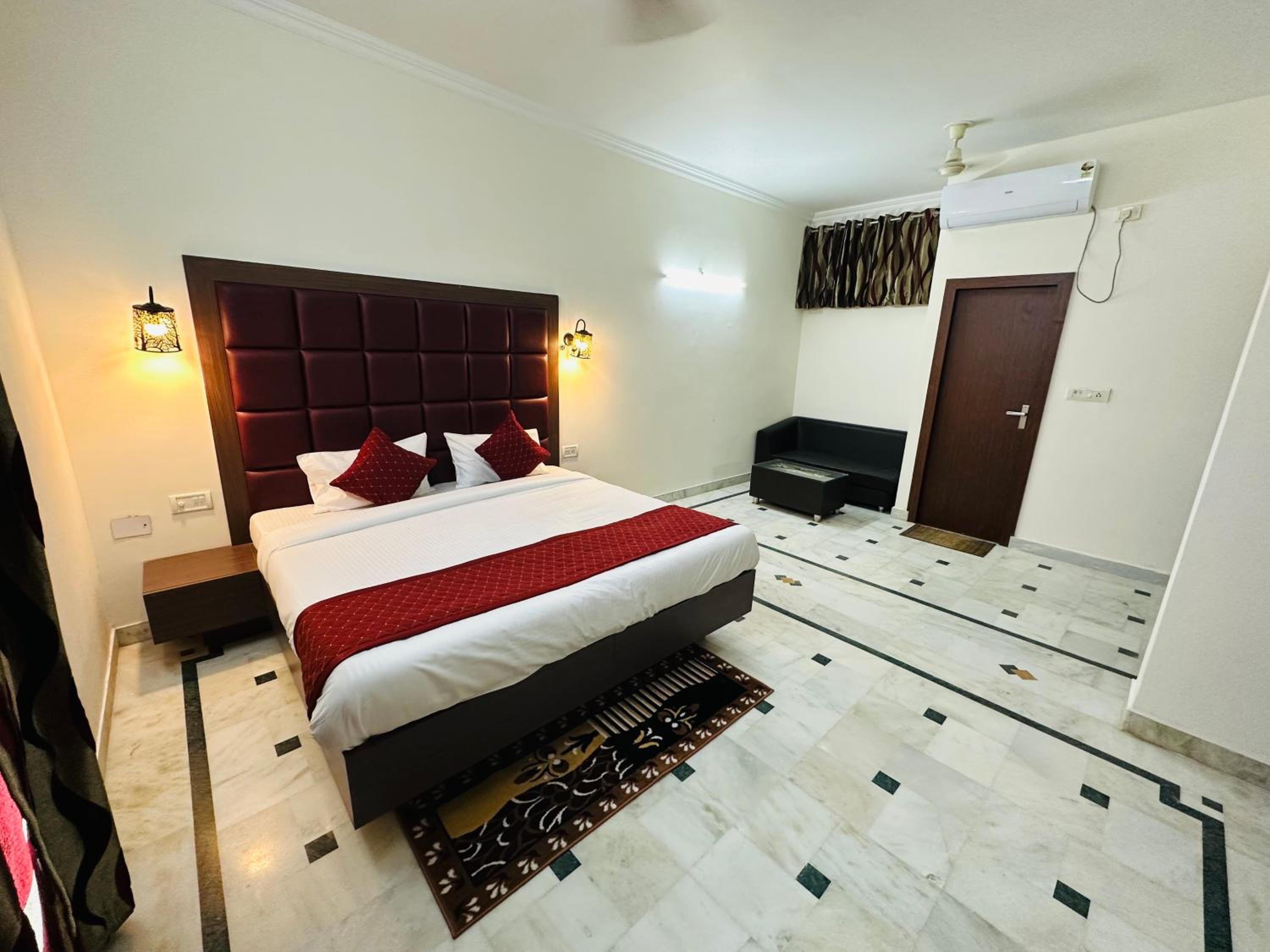 Sheela Homestay