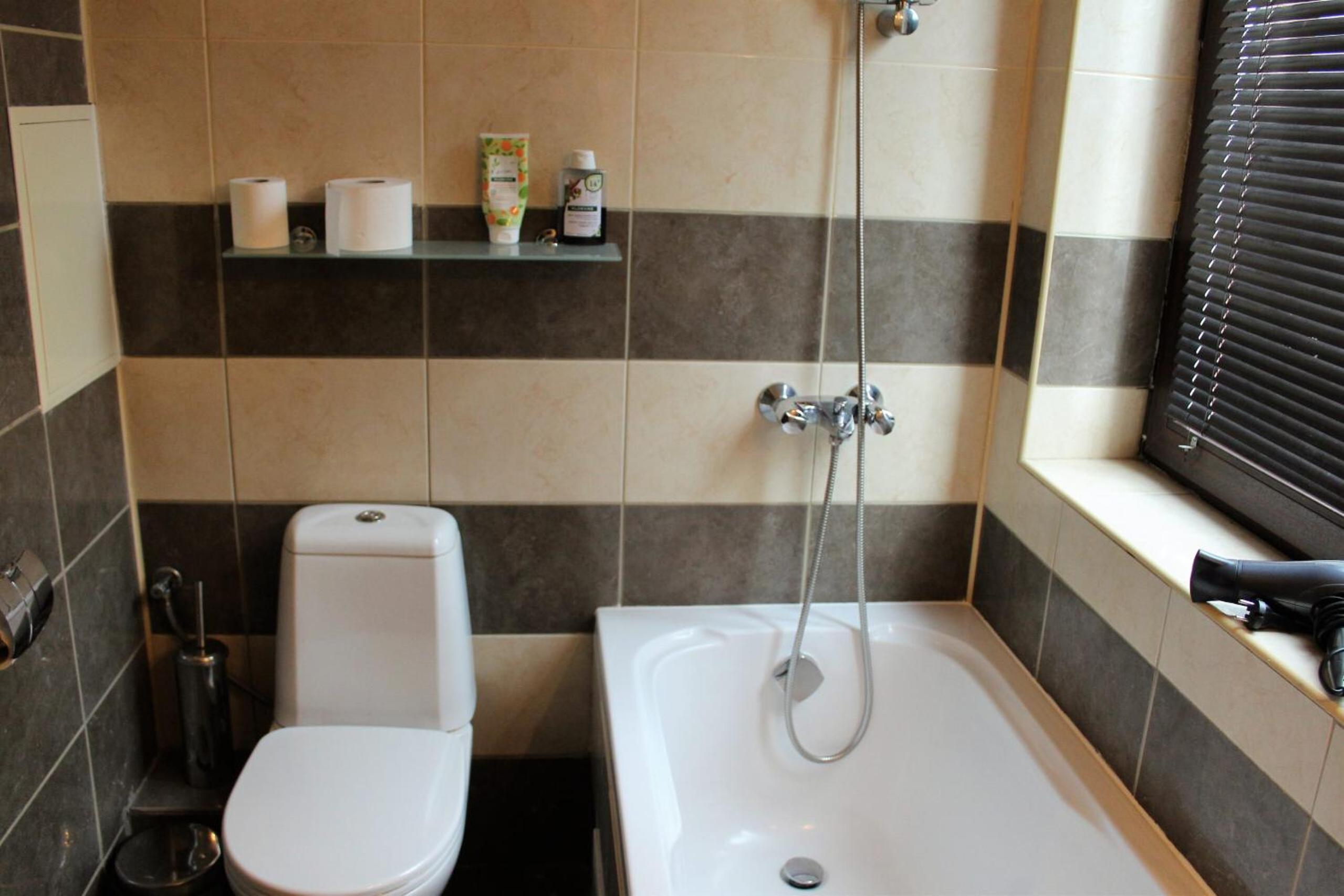 Fully Equipped Studio 50m from the slopes - Borovets, Flora Residence, Tulip 06