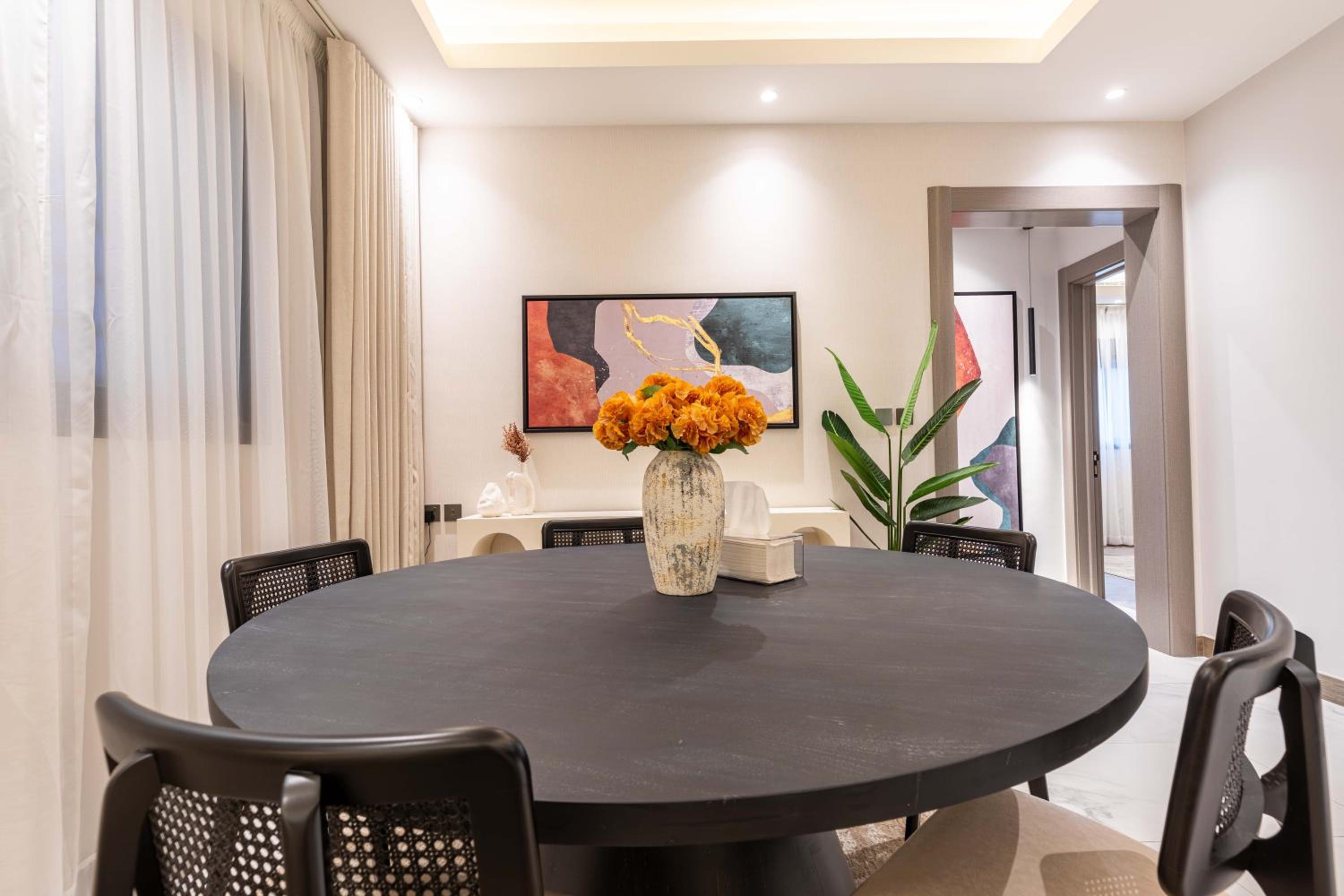 Al Yasmin Apartment