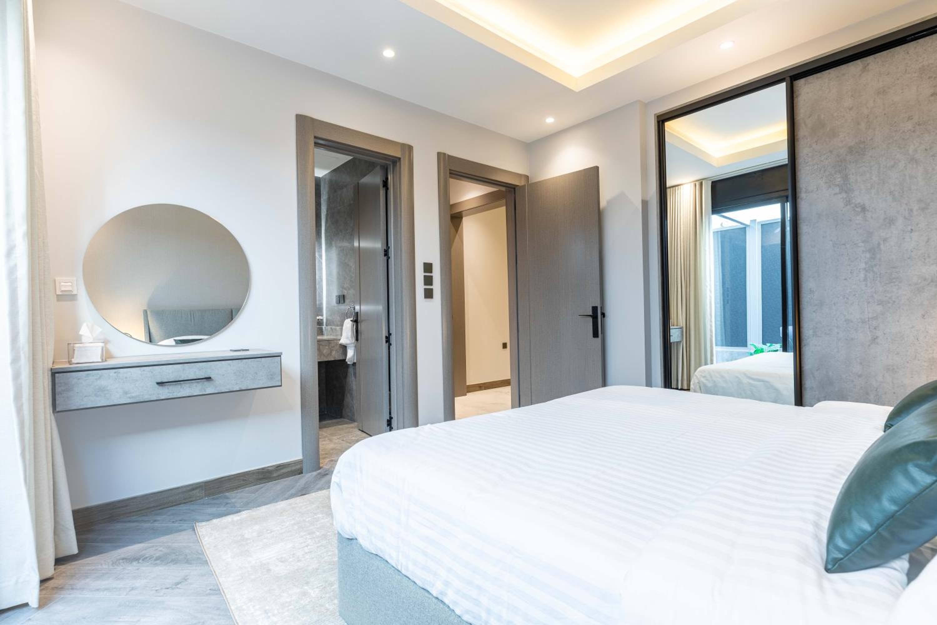 Al Yasmin Apartment