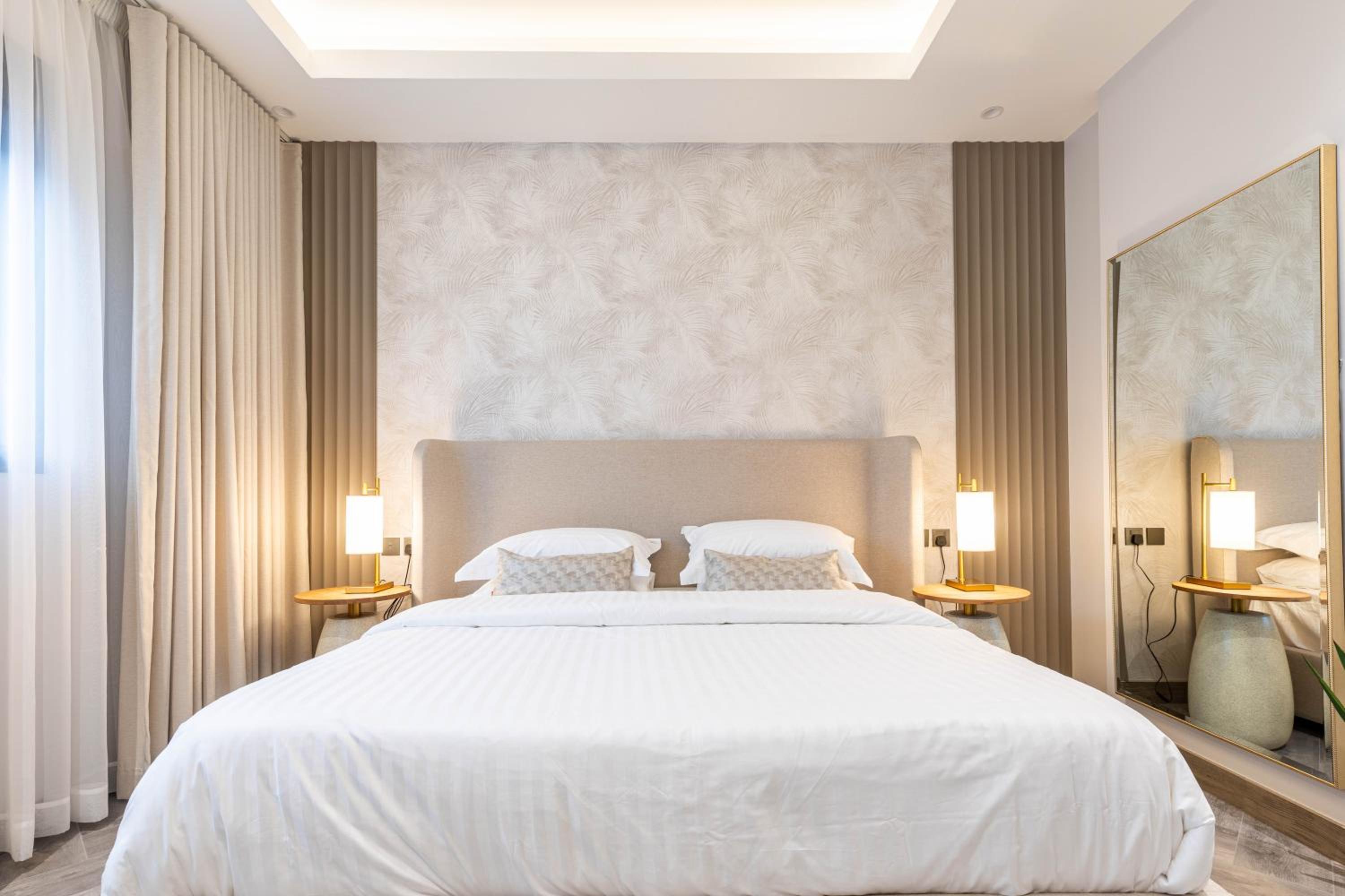 Al Yasmin Apartment