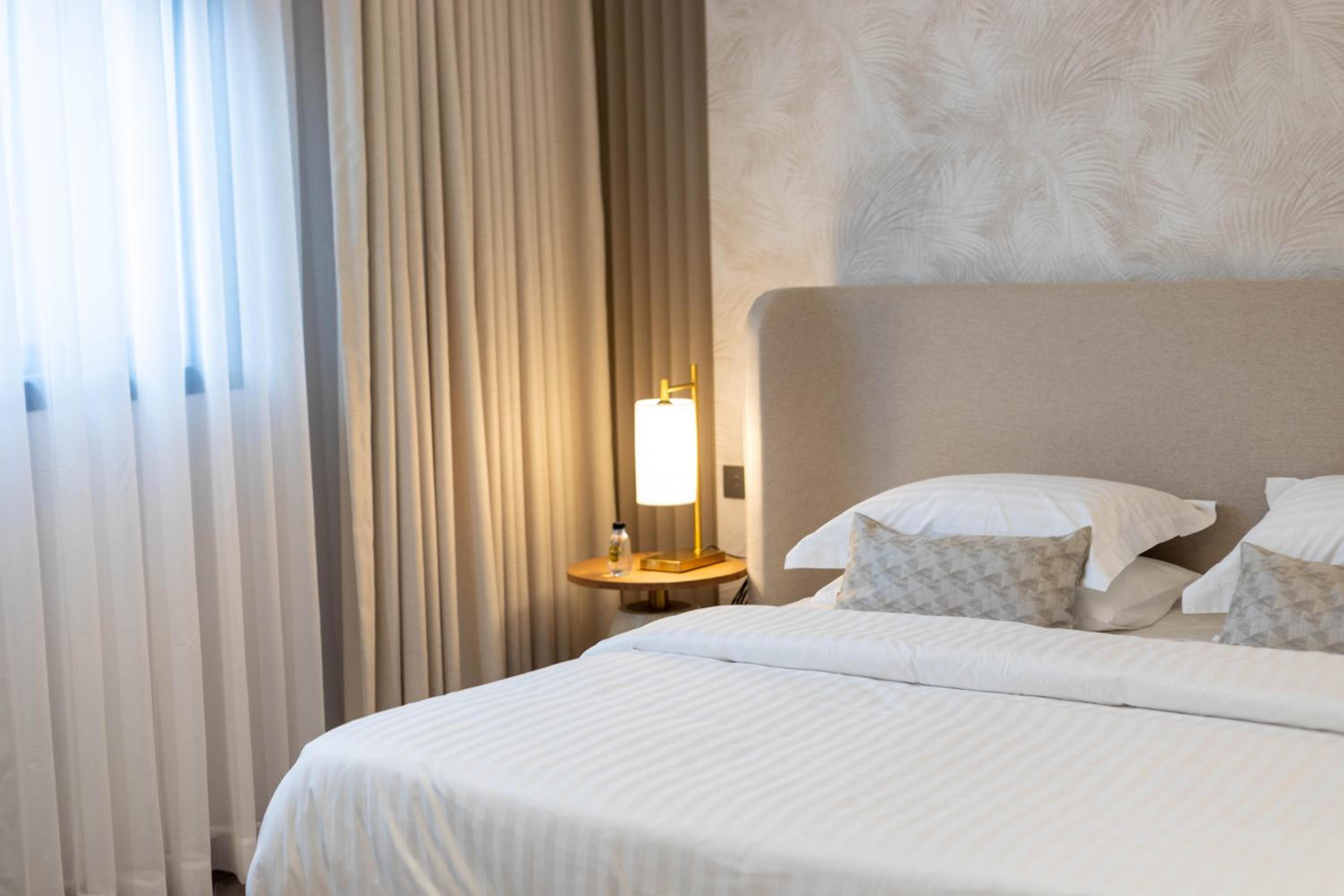 Al Yasmin Apartment