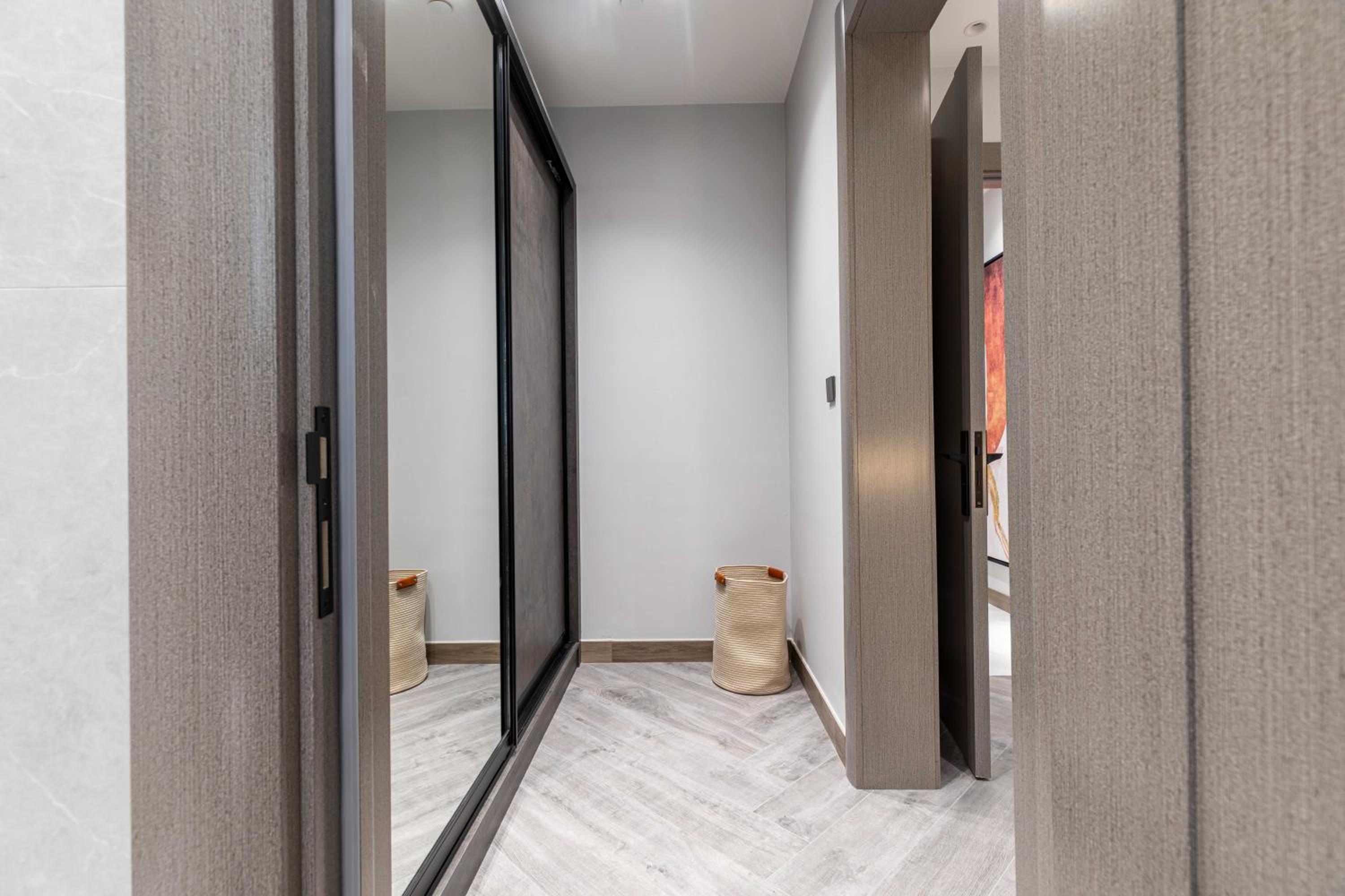 Al Yasmin Apartment