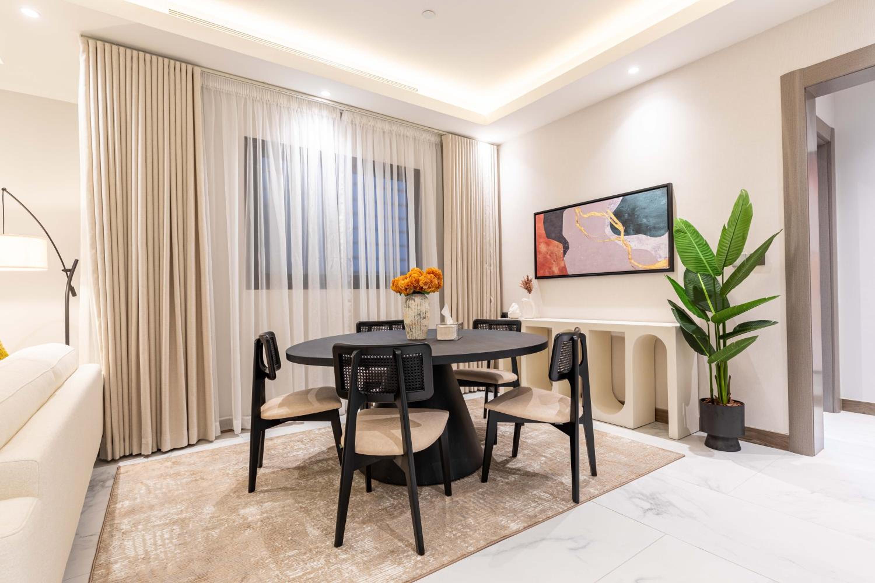 Al Yasmin Apartment