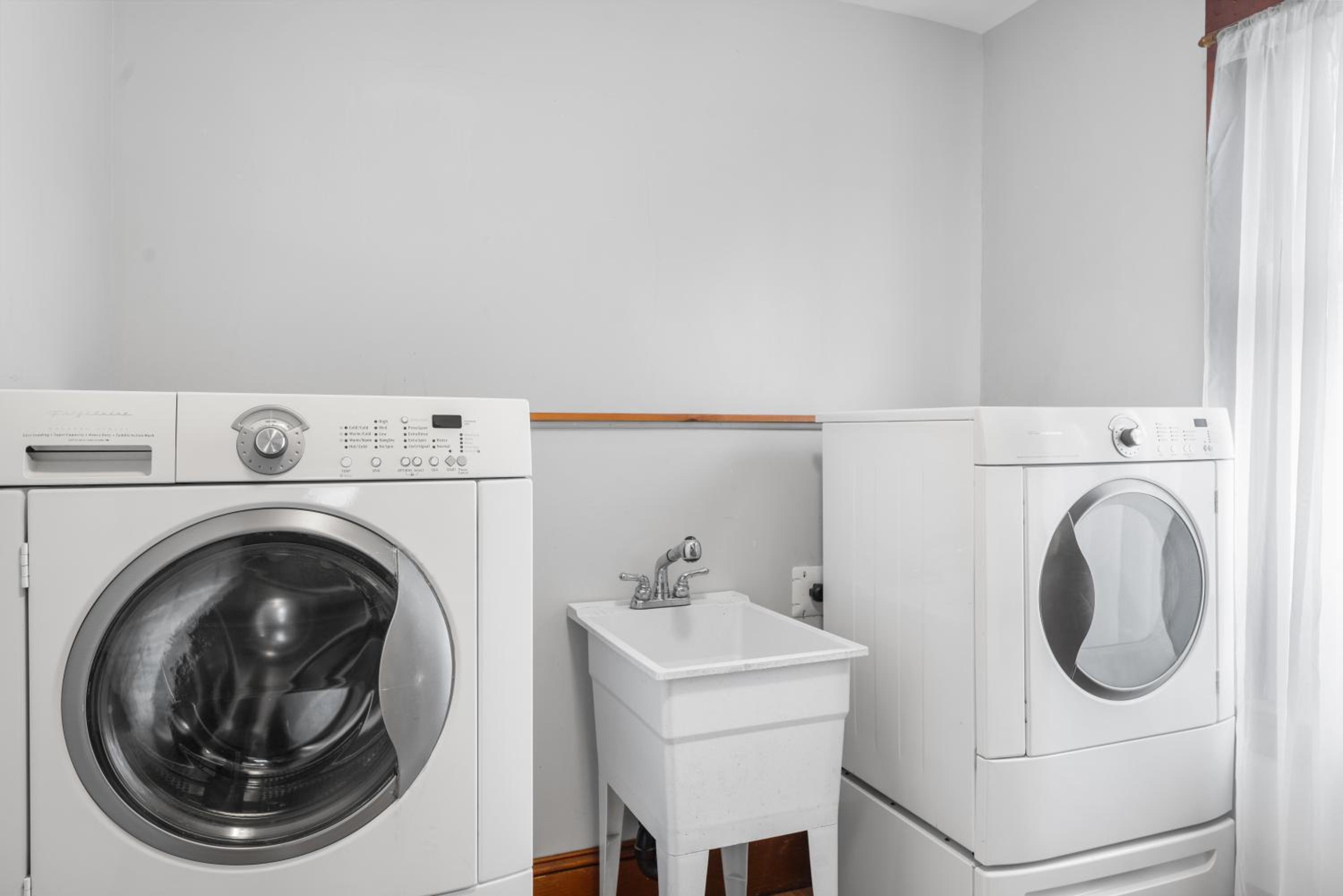 Beautiful Victorian Home Located Downtown Moncton
