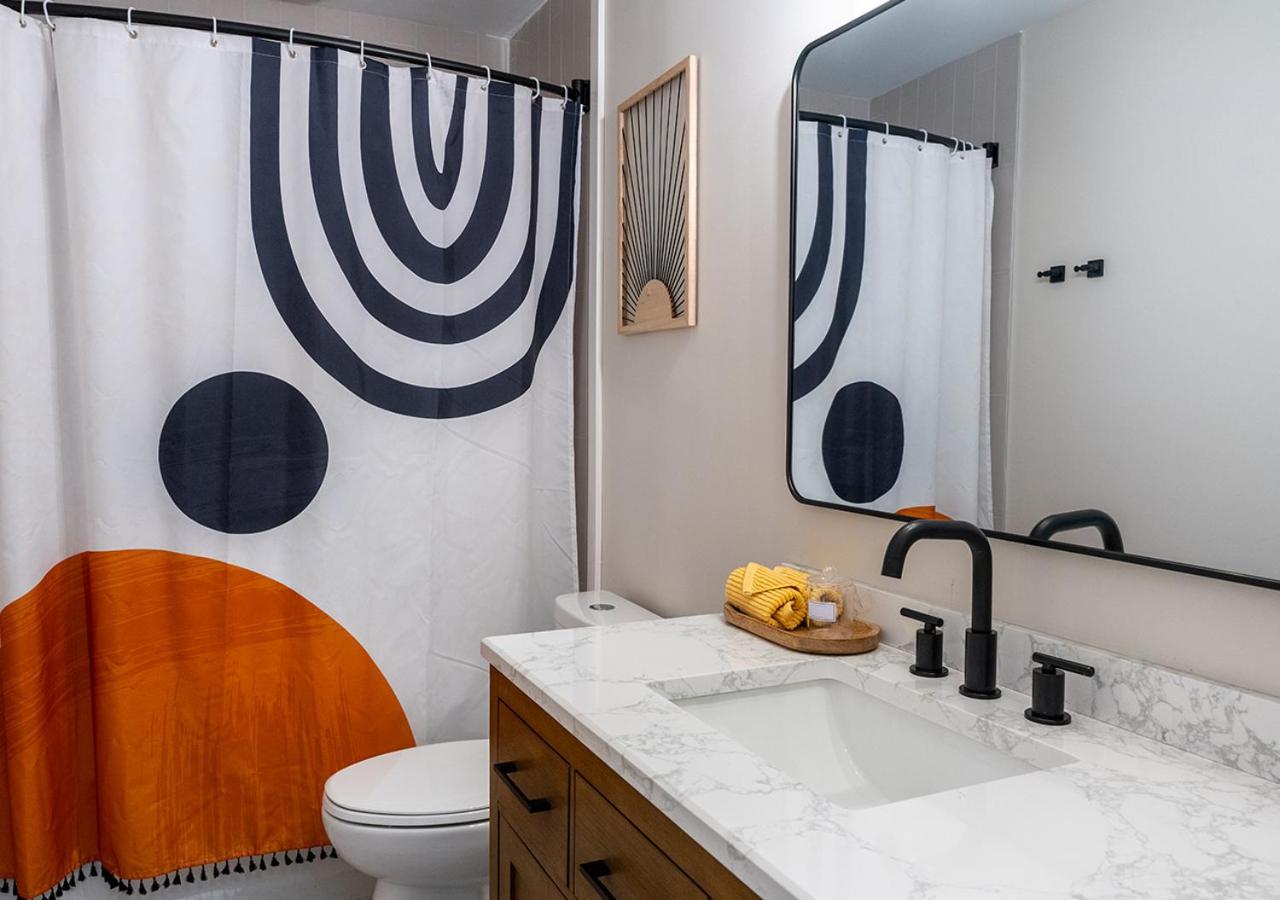 2 BR w/ King Bed Near Duke Campus & Hospital