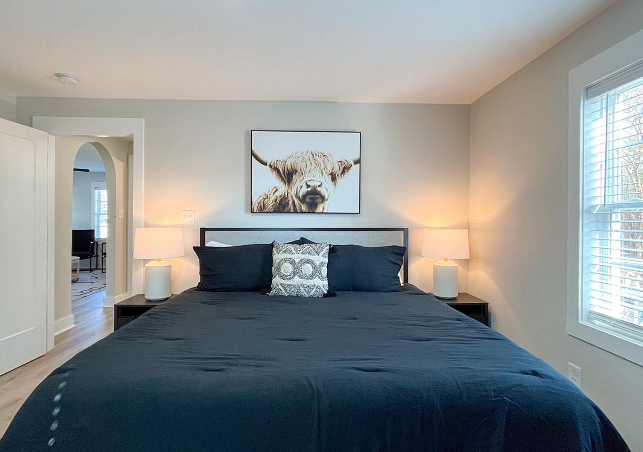 2 BR w/ King Bed Near Duke Campus & Hospital