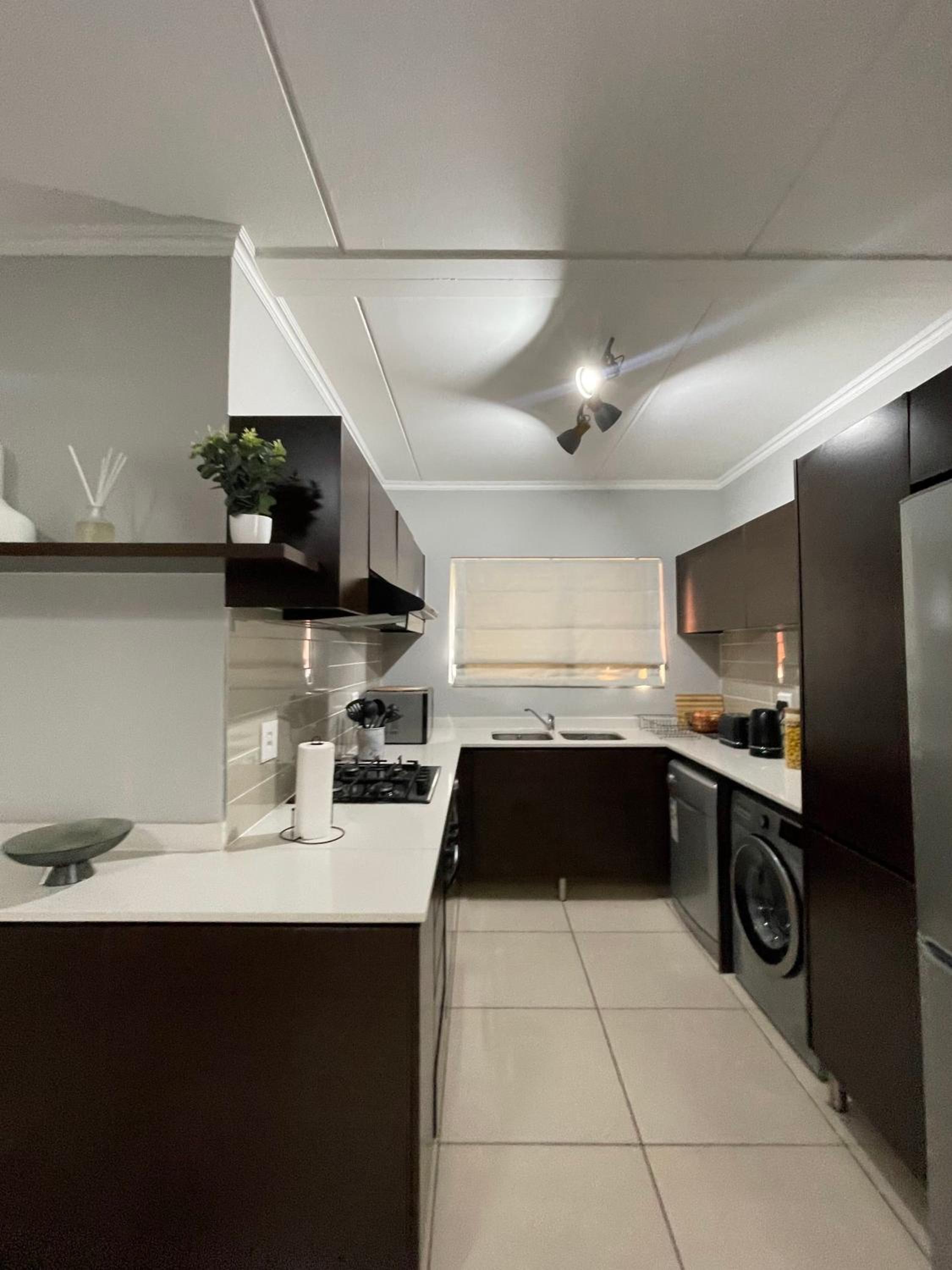 Apartment in Kyalami/Midrand. view 3