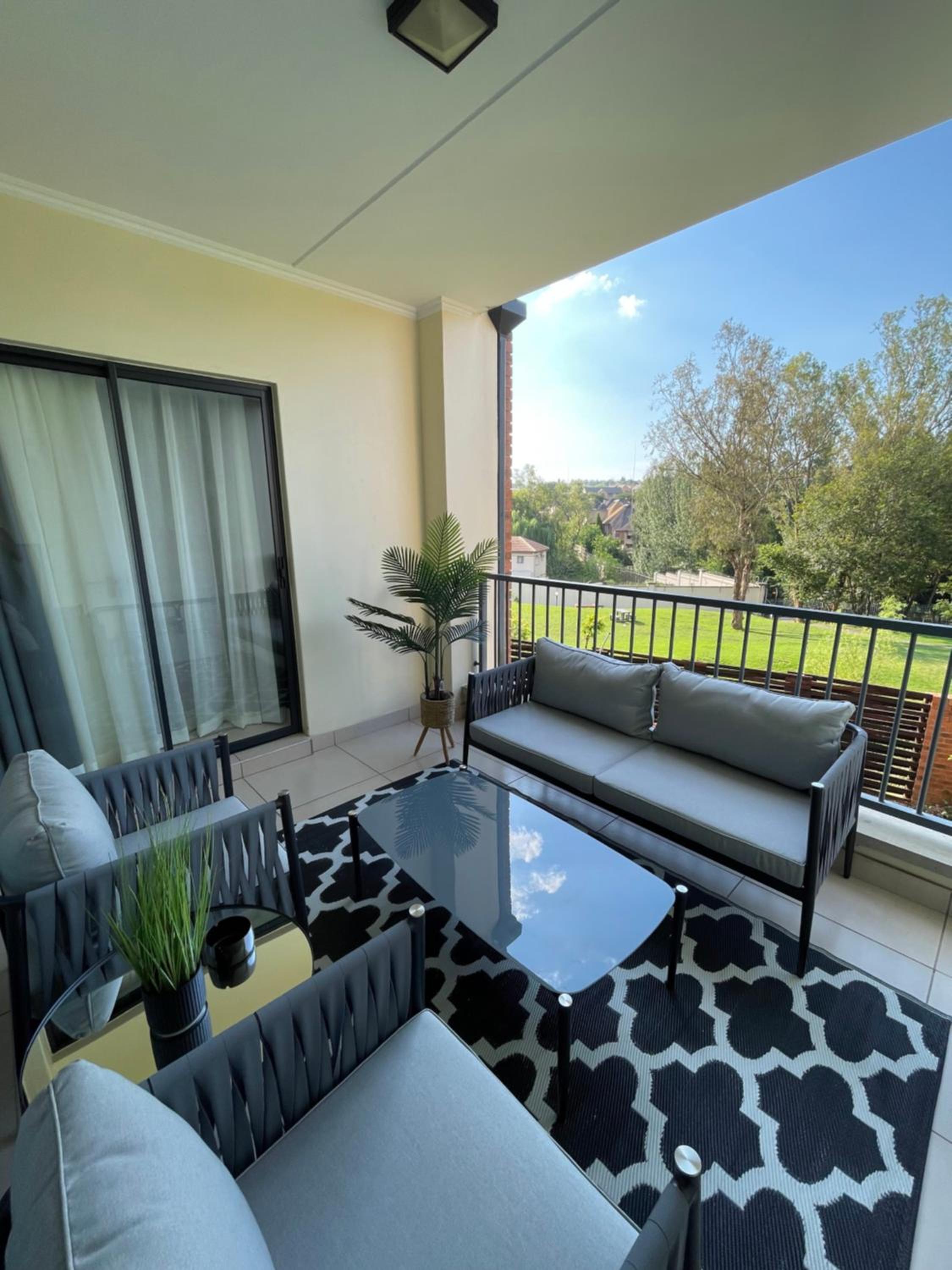 Apartment in Kyalami/Midrand. view 4