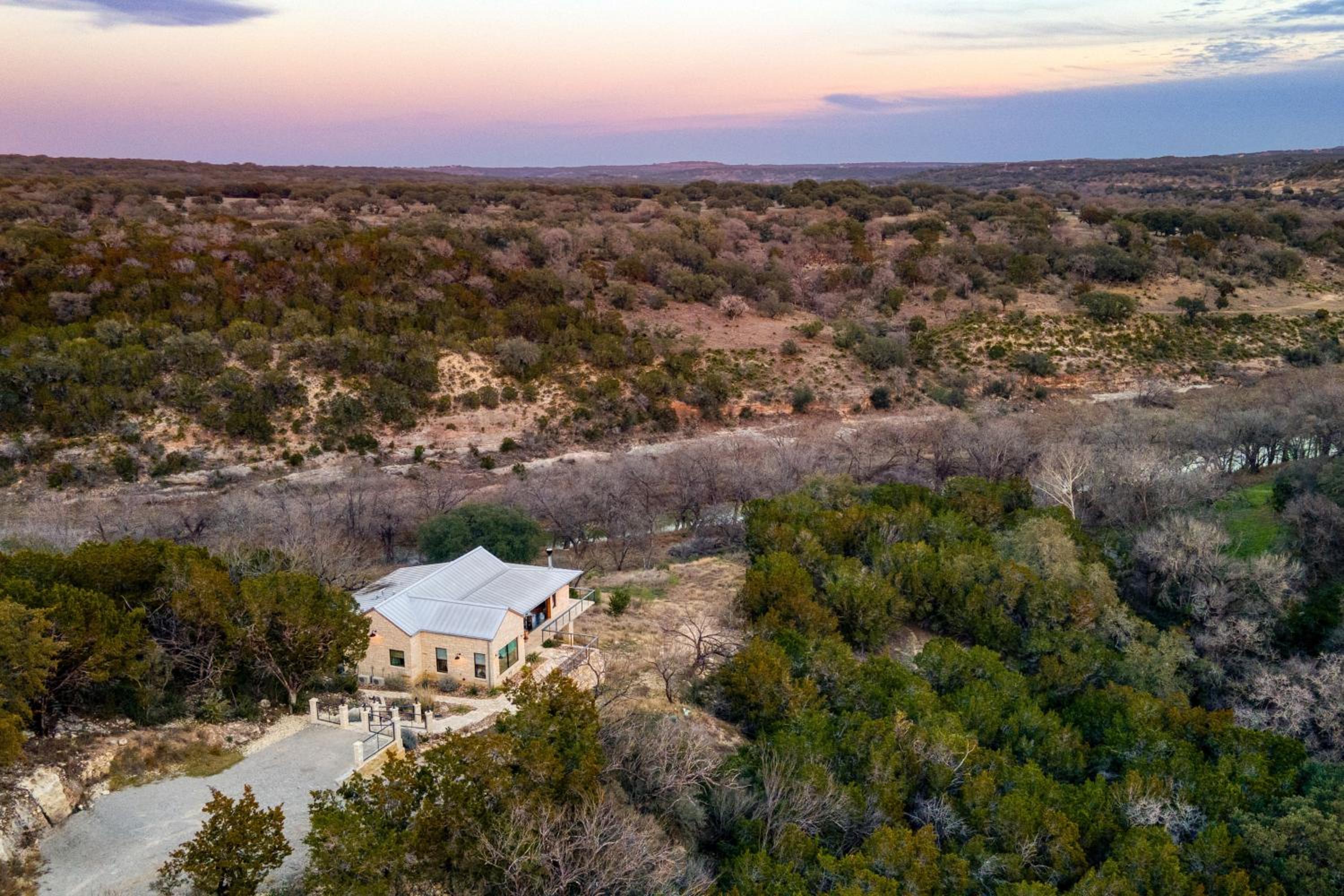 Sotol by AvantStay Direct River Access Views