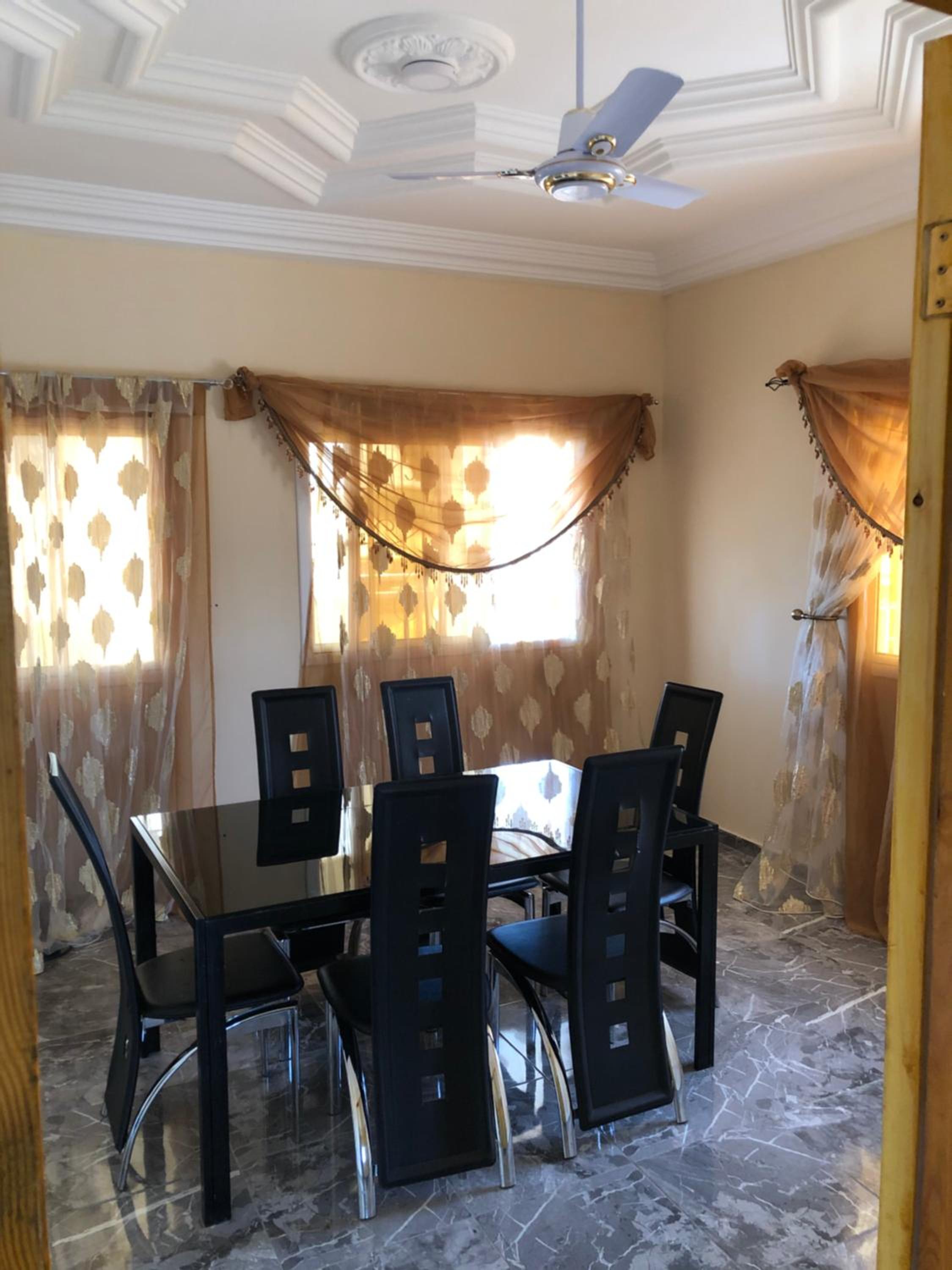 3 bedrooms first story apartment