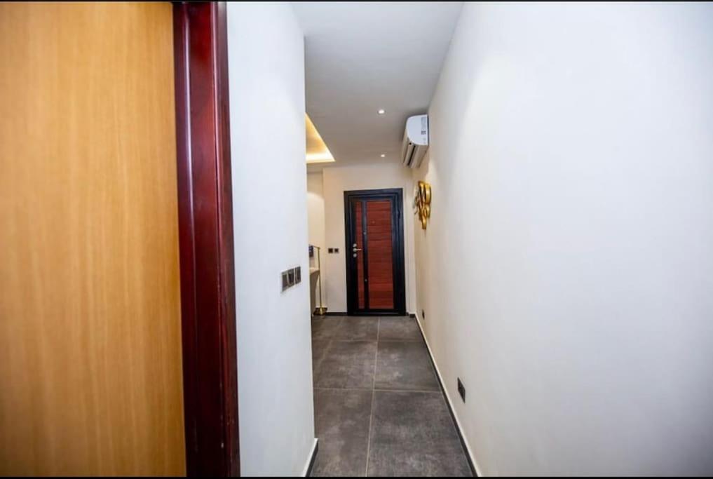 Luxury Style One Bed Apartment view 3