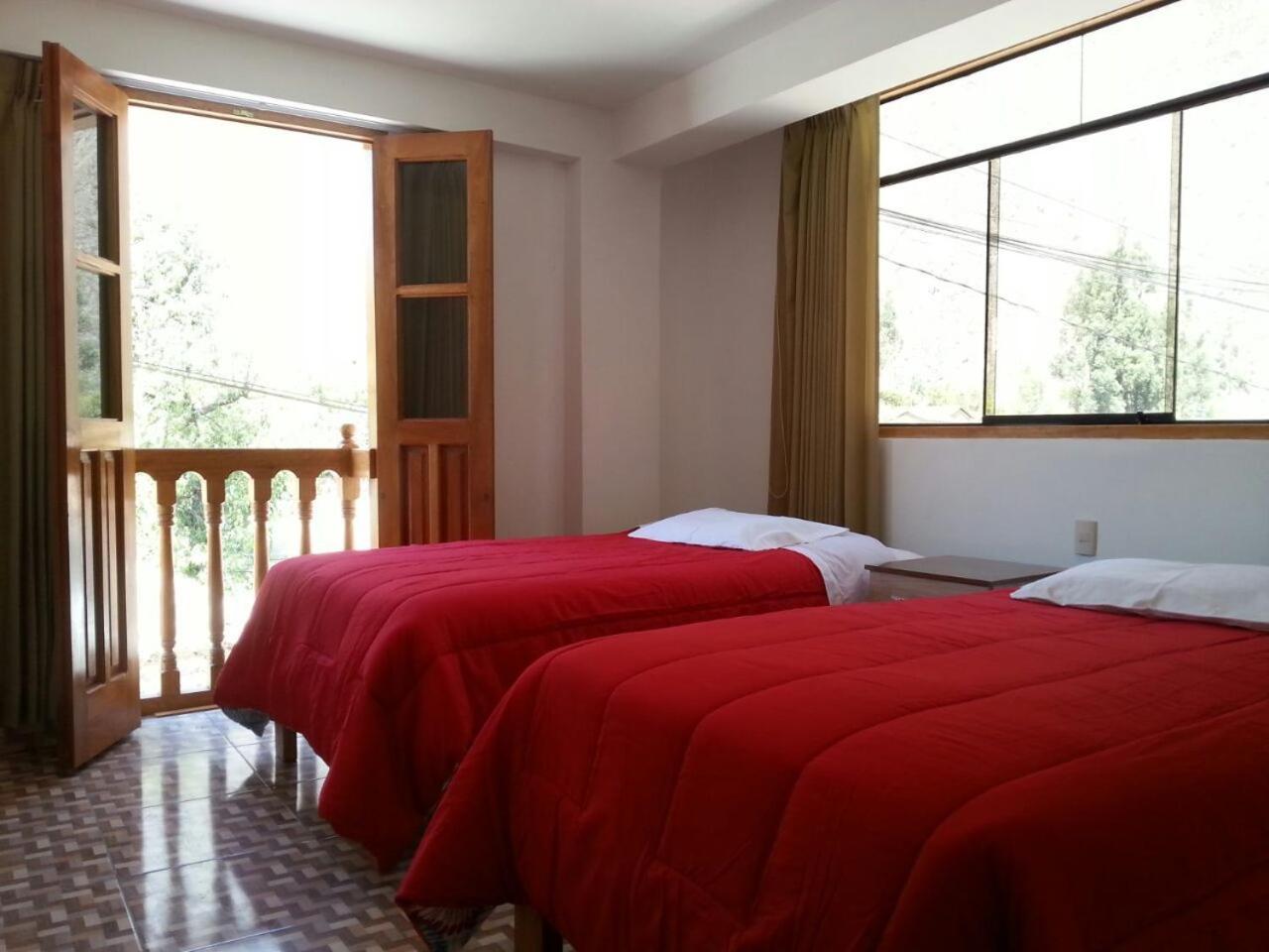 Tambo de Ollantay Hotel