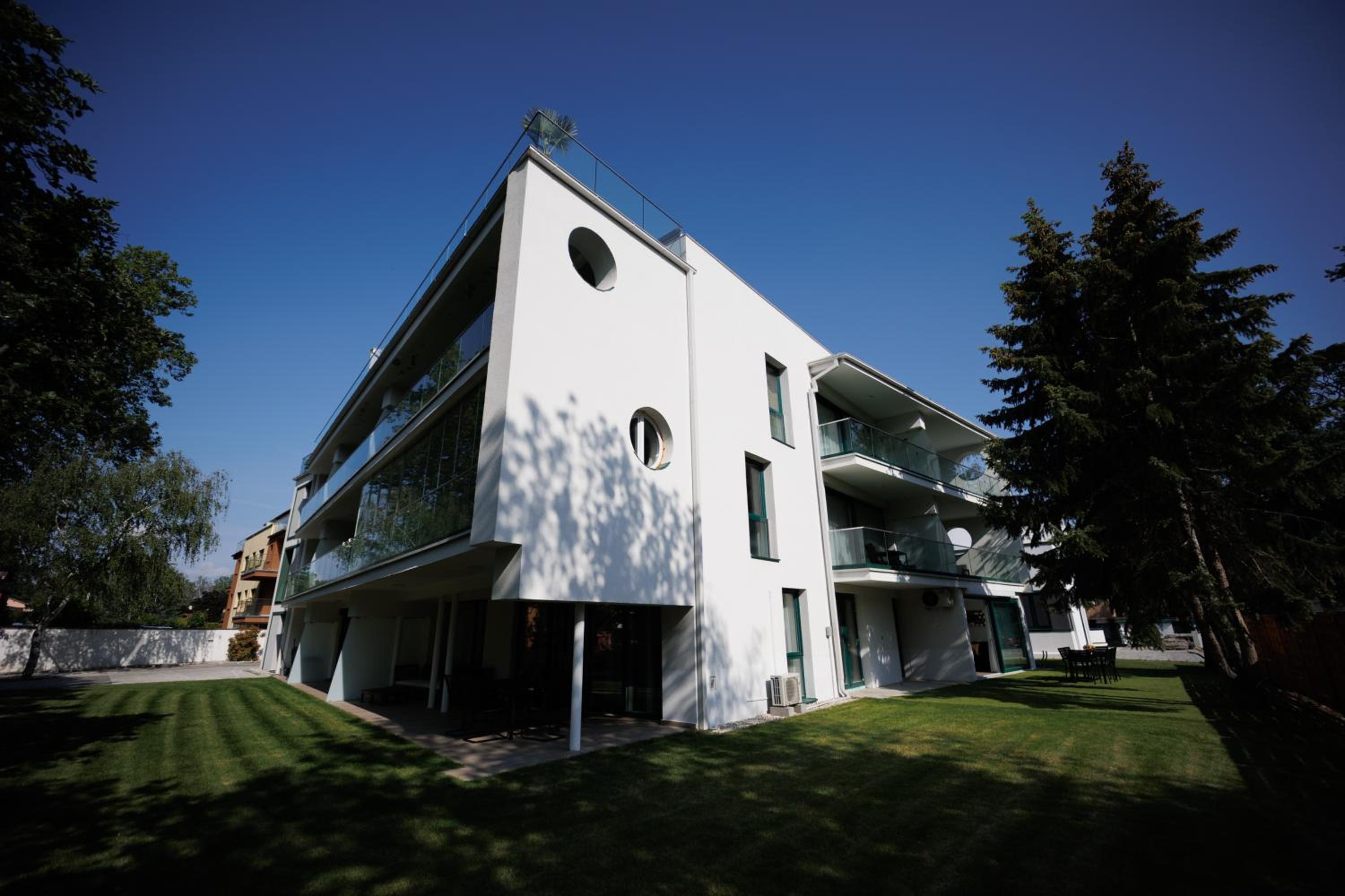 White&Blue Apartman