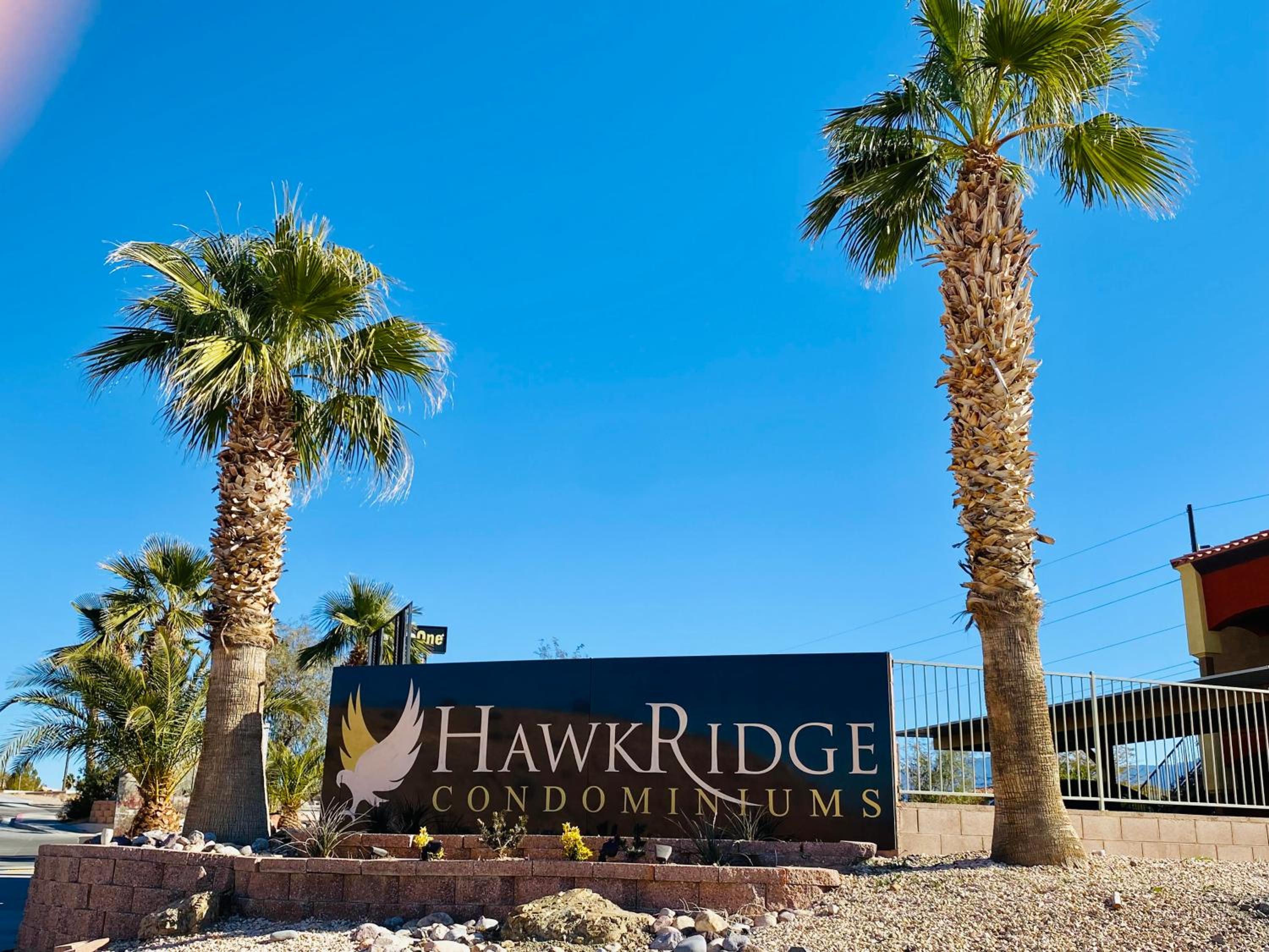 Hawk Ridge Two Bedroom Condo by Cool Properties view 3
