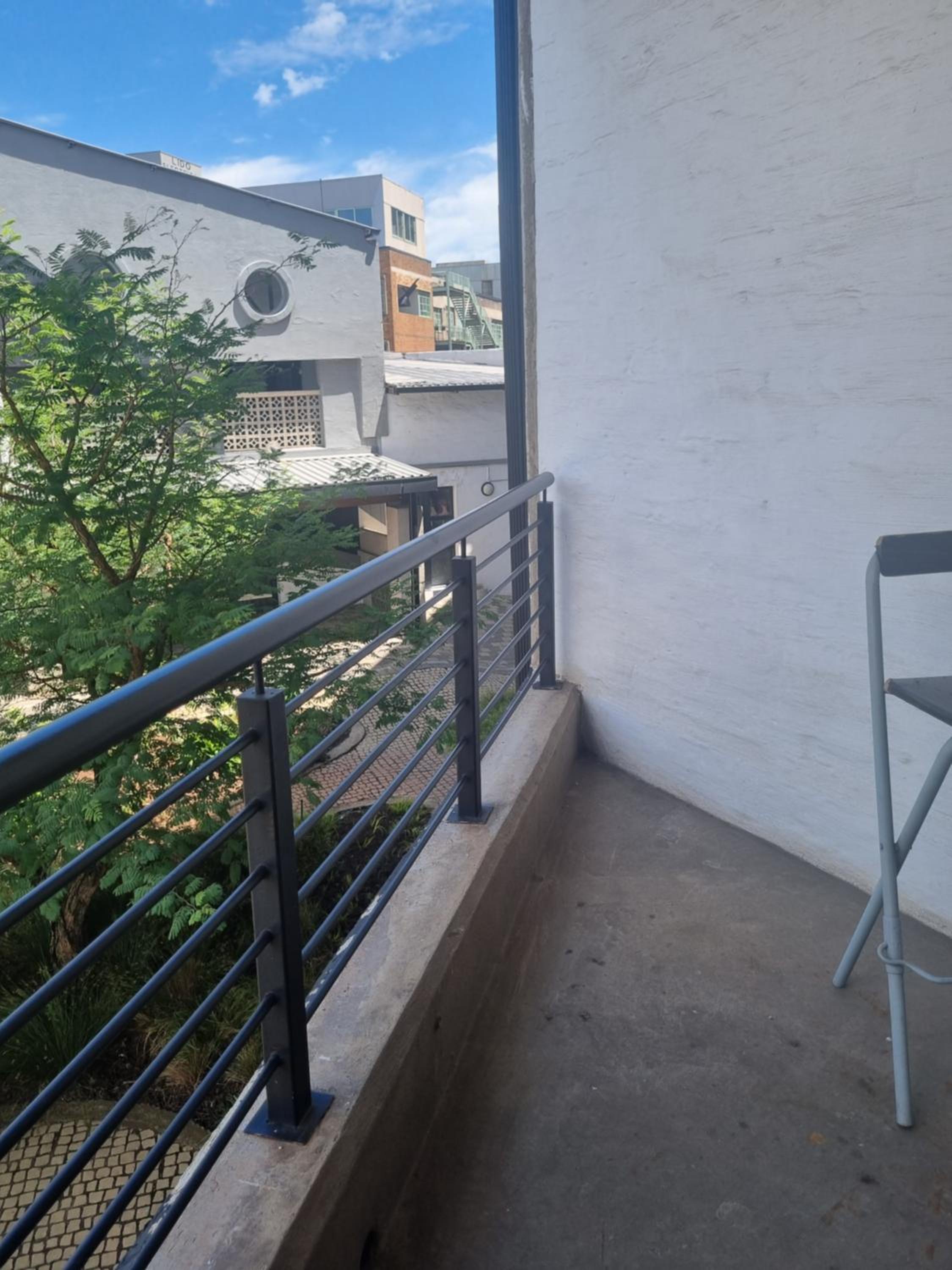 Dimpho House in Vibey Maboneng Precinct