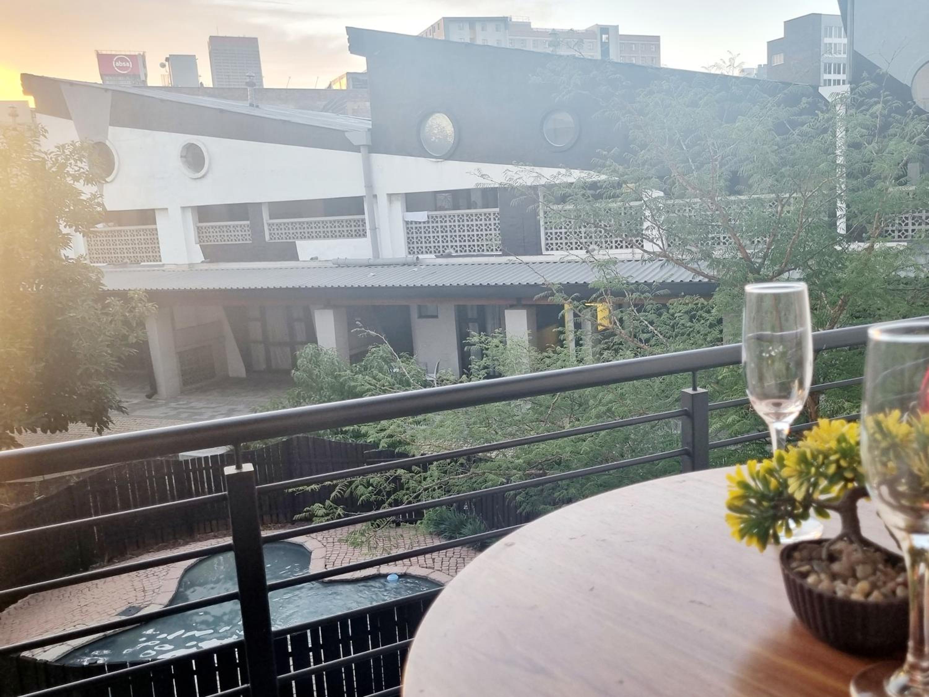 Dimpho House in Vibey Maboneng Precinct