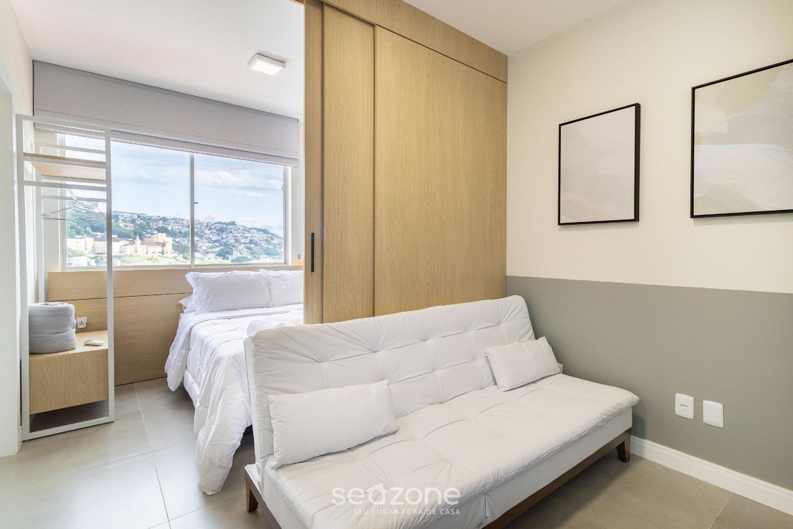 Comfortable apart with sea view in Floripa EVA704