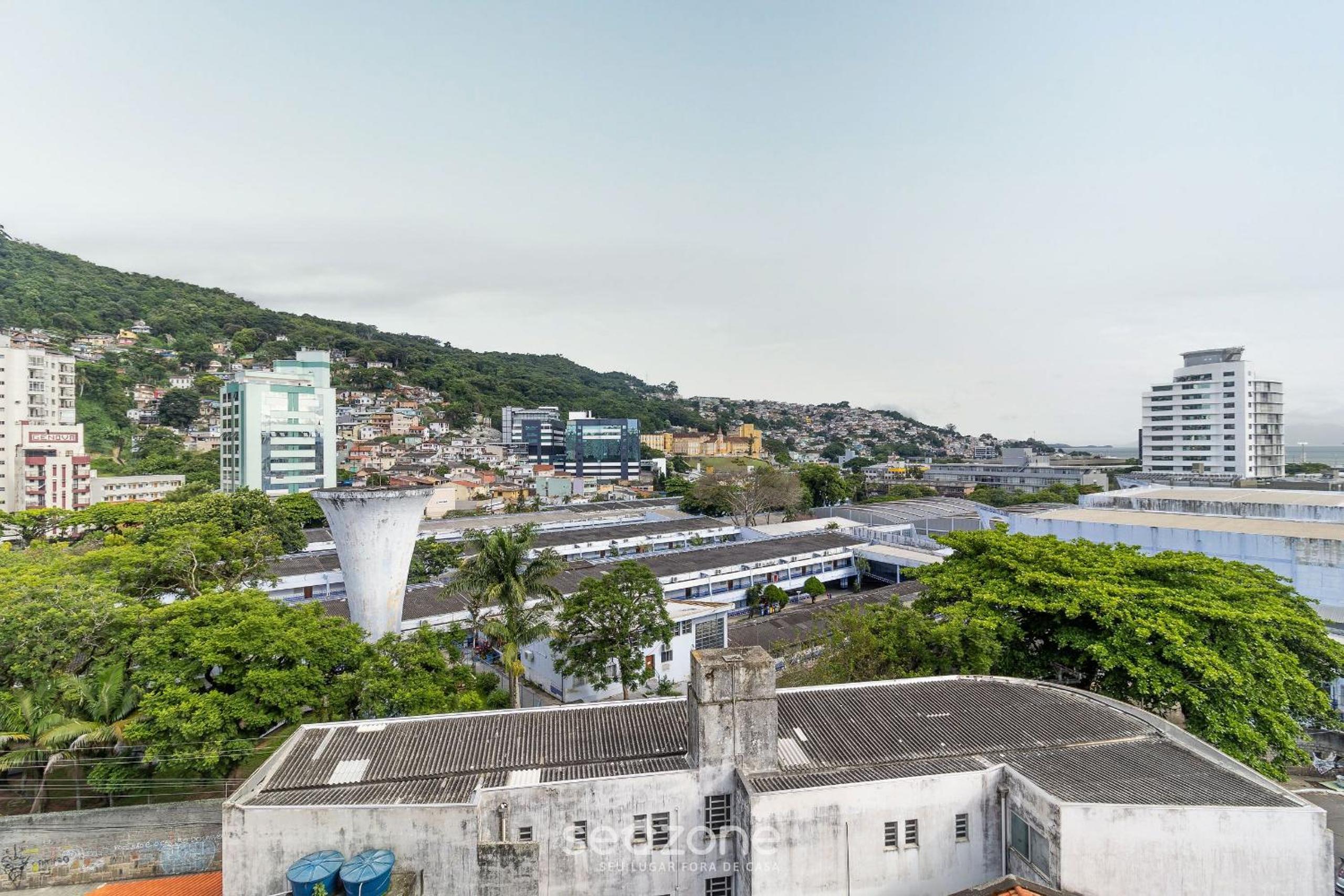Comfortable apart with sea view in Floripa EVA704