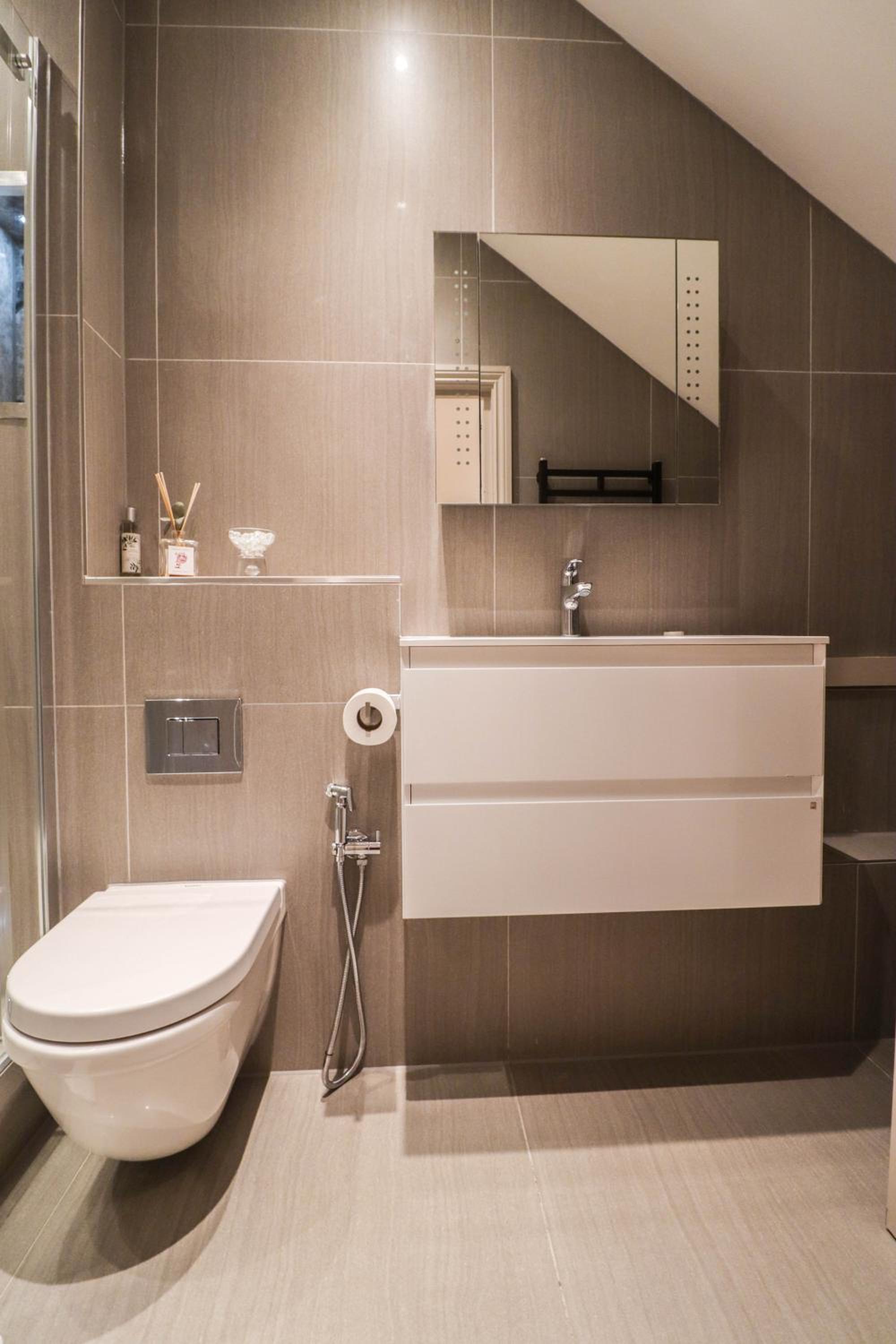 Elegant One-Bedroom! Kensington Flat with Patio