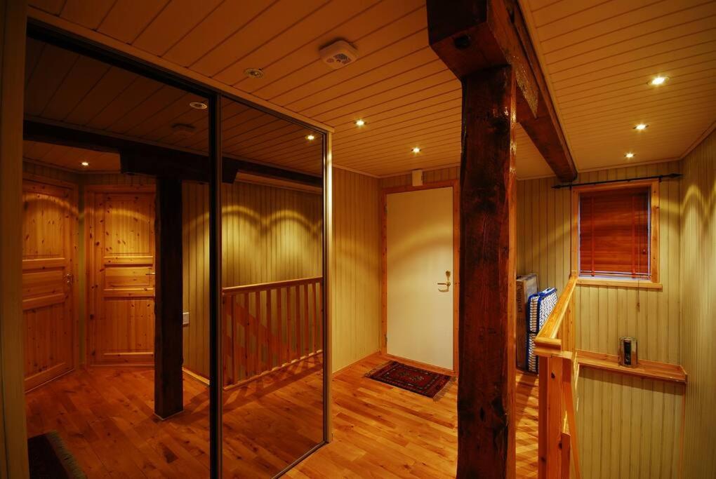 Rorbu Suite with sauna and steam. Henningsvær