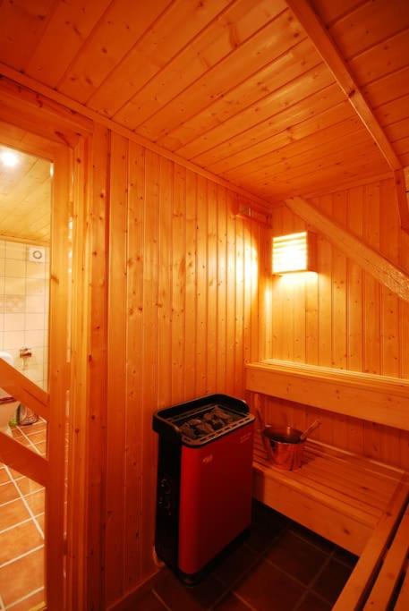 Rorbu Suite with sauna and steam. Henningsvær