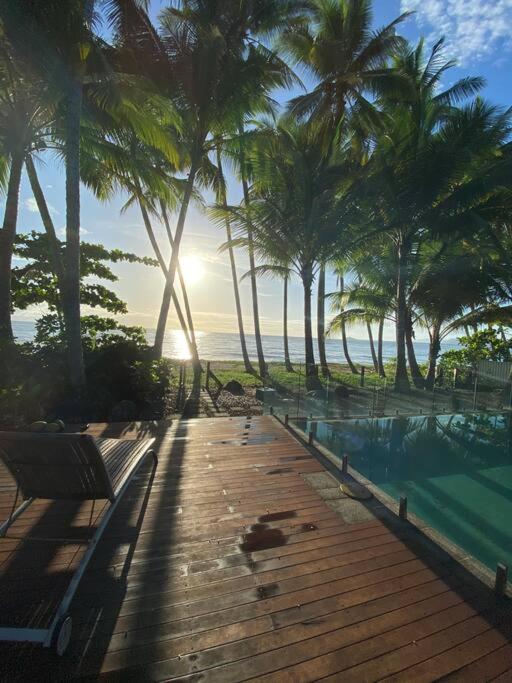 BALA Beach House on ABSOLUTE Beachfront