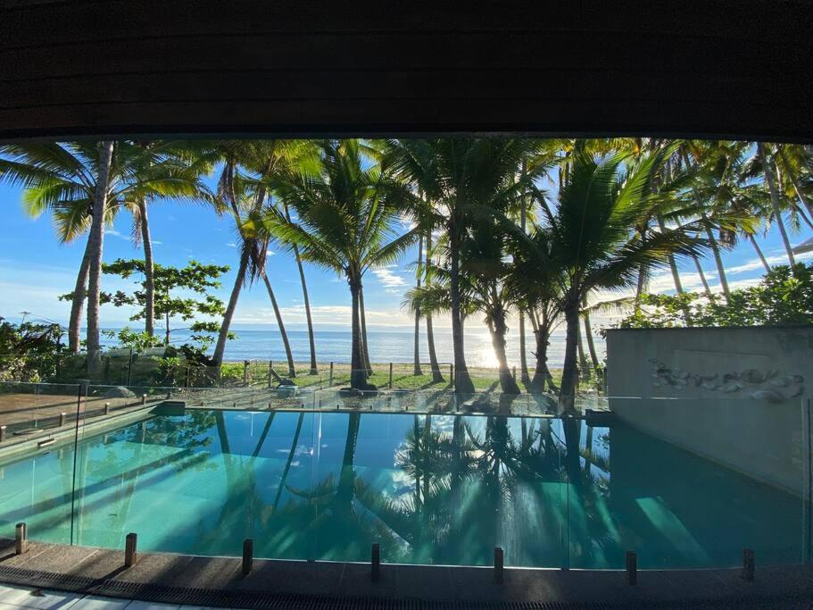 BALA Beach House on ABSOLUTE Beachfront