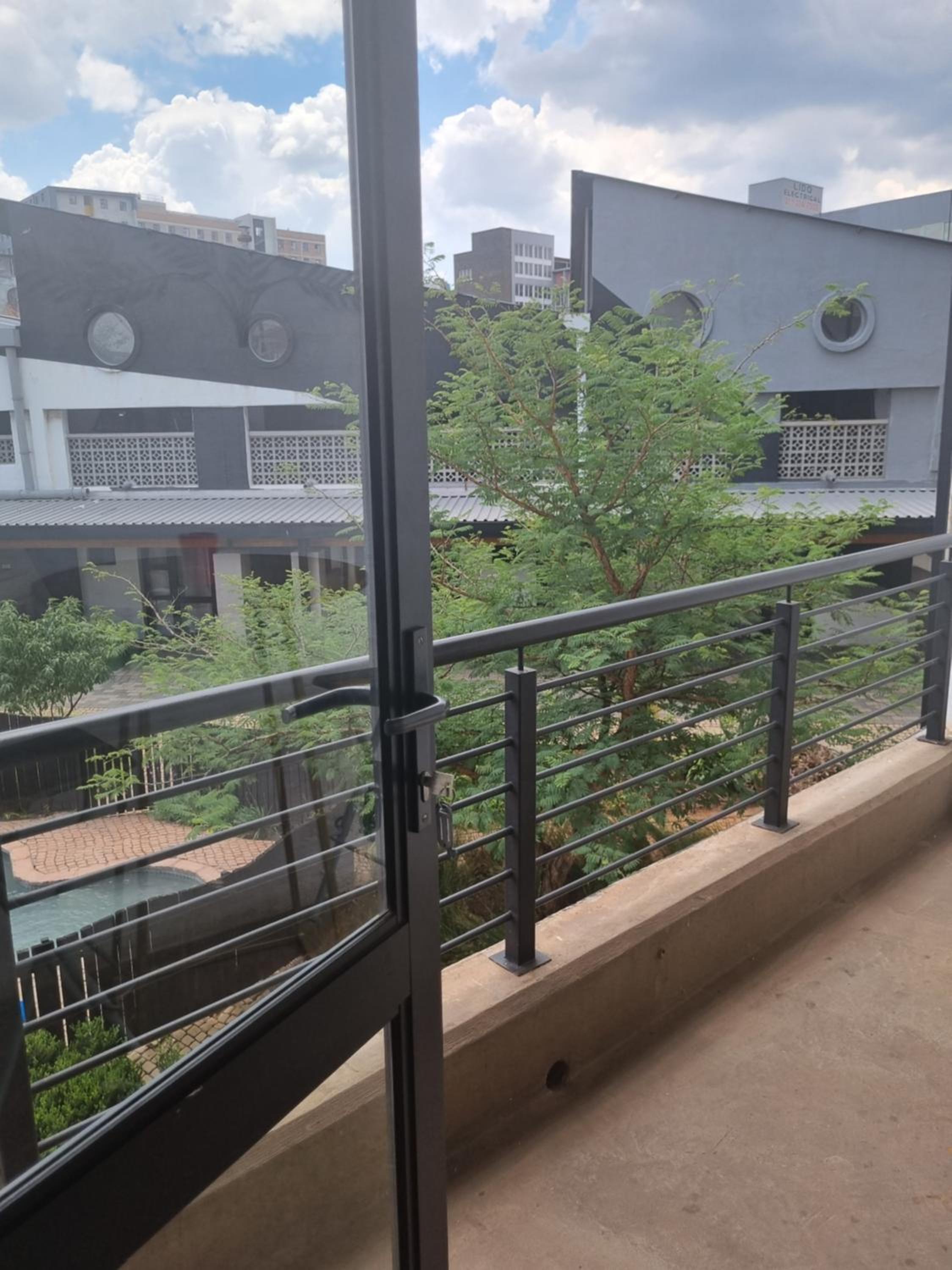 Dimpho House in Vibey Maboneng Precinct