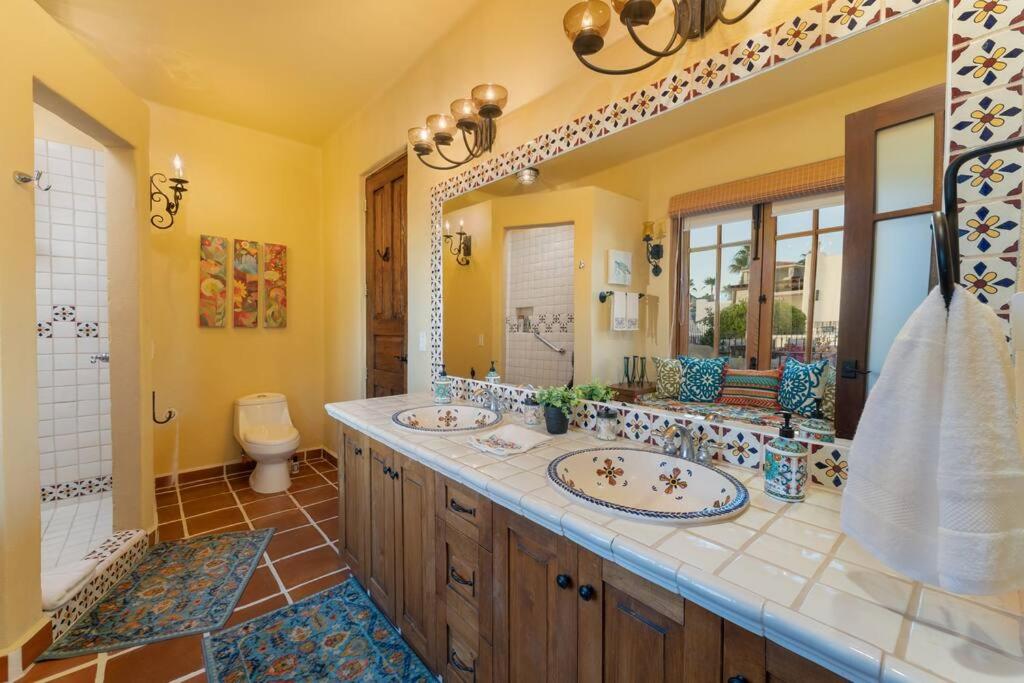Wonderful 3 Bedrooms & 3 Bathrooms Home view 2