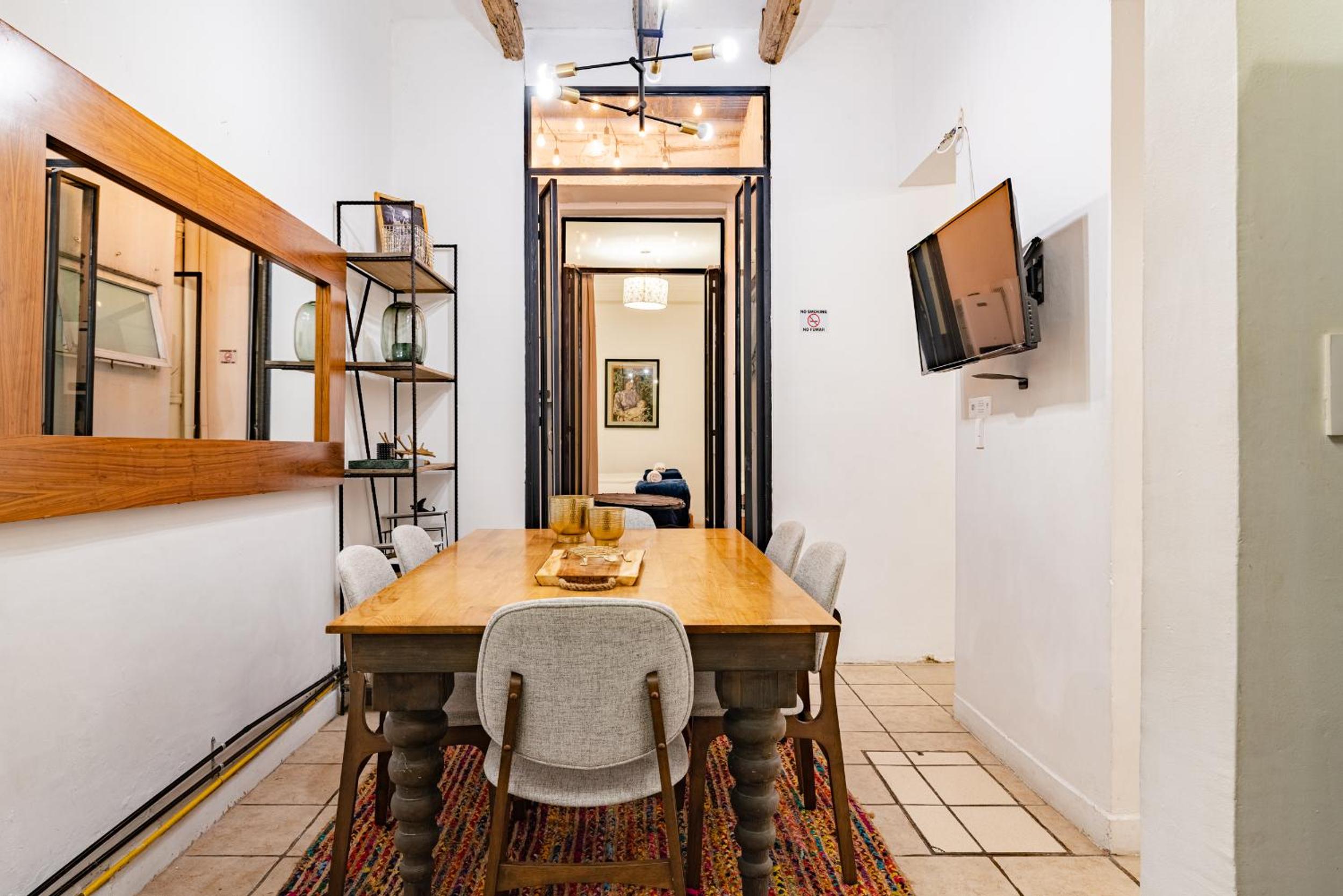 Espaciosa Casa en el Corazón de Condesa — Mexico City