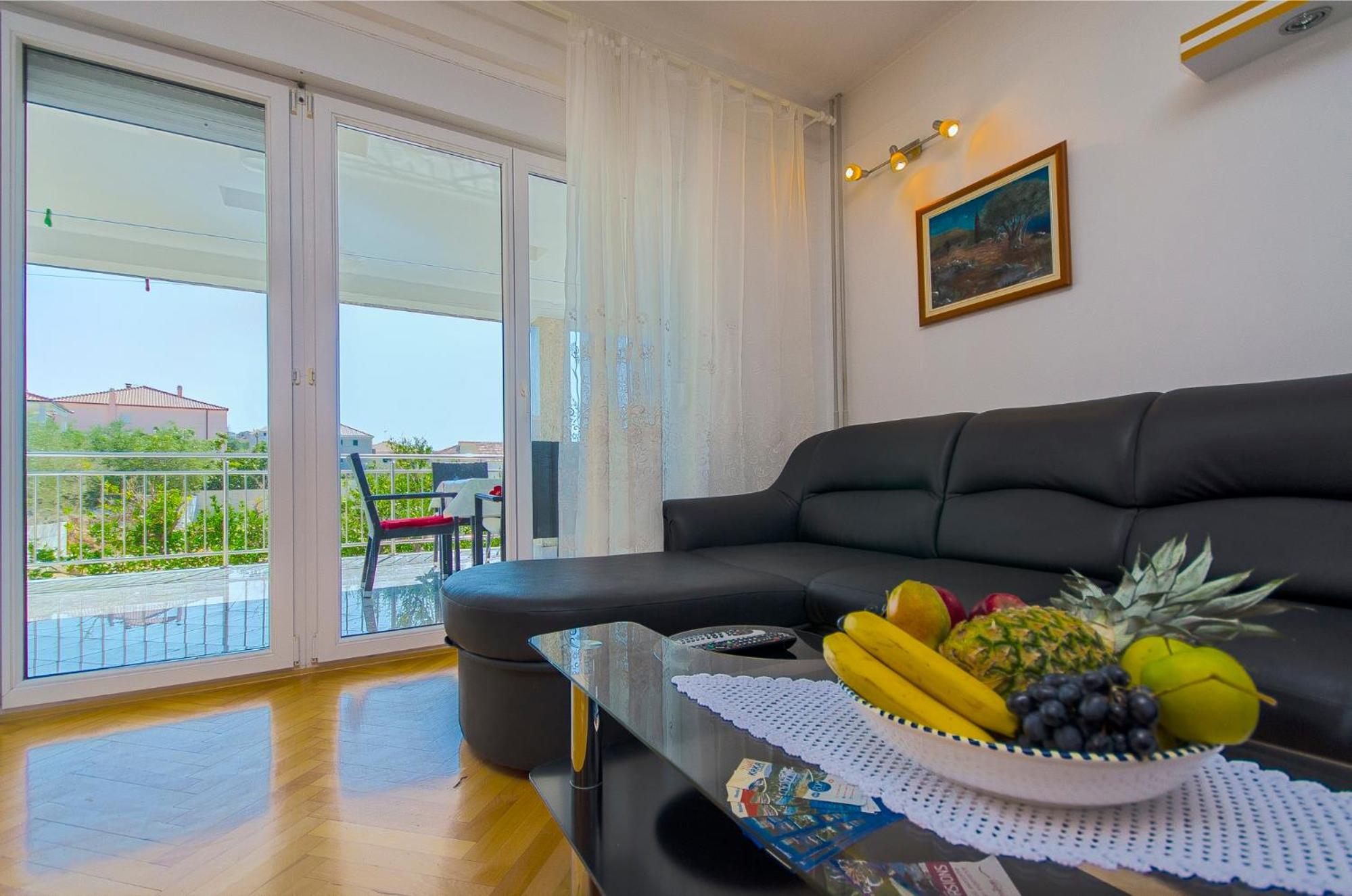Apartments Maslina view 2