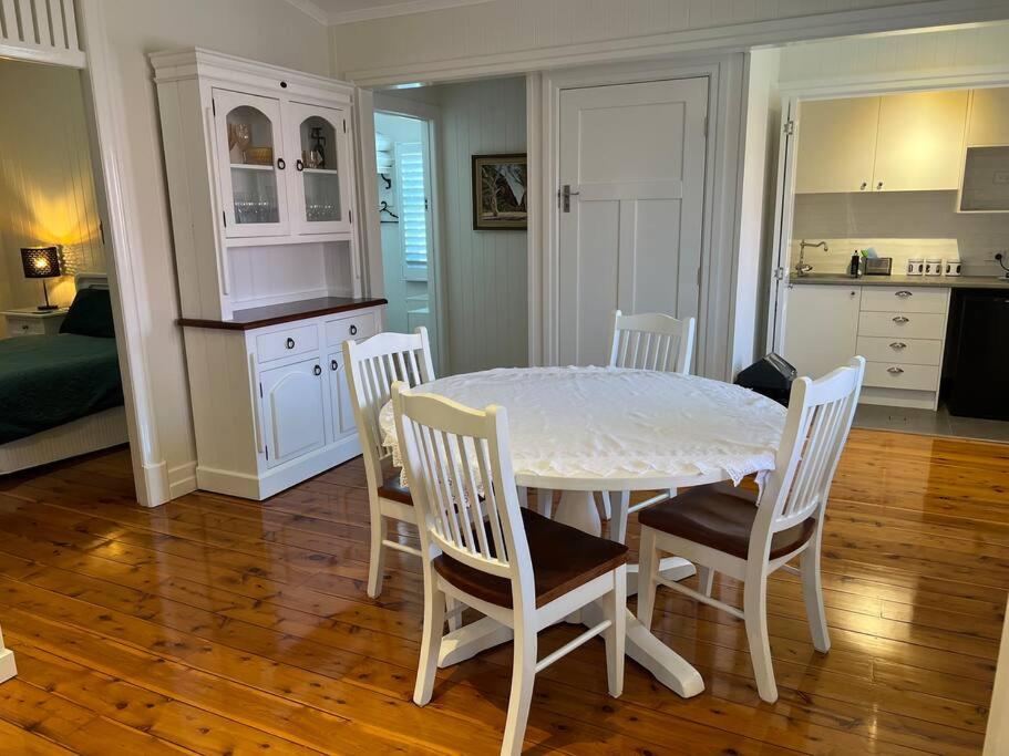 Entire Upper Floor 1 Bedroom