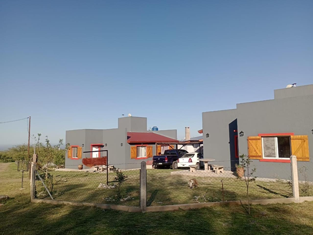 EL RANCHO DE PIA